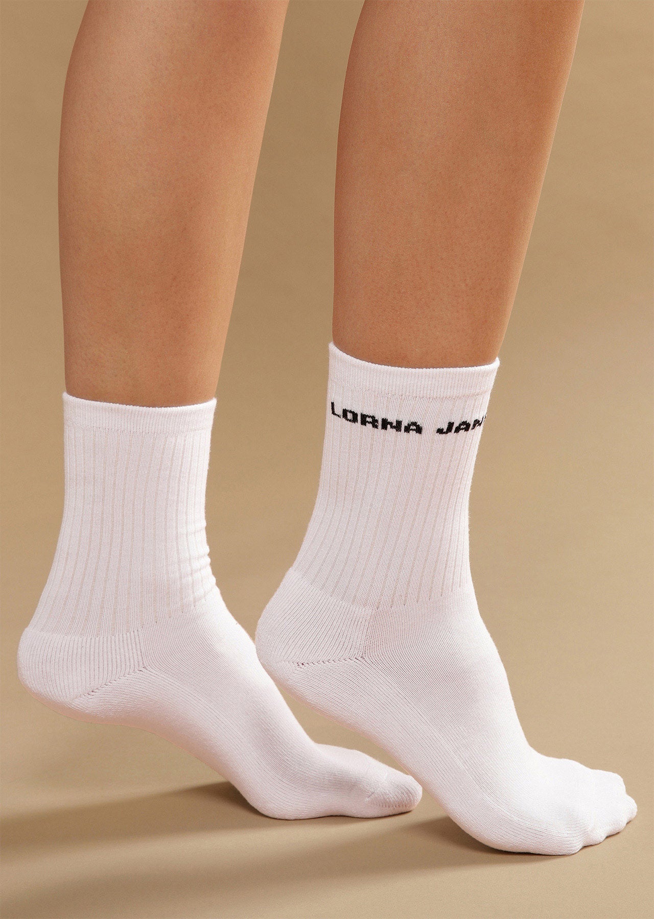 Lorna Jane LJ Half Crew Socks - White