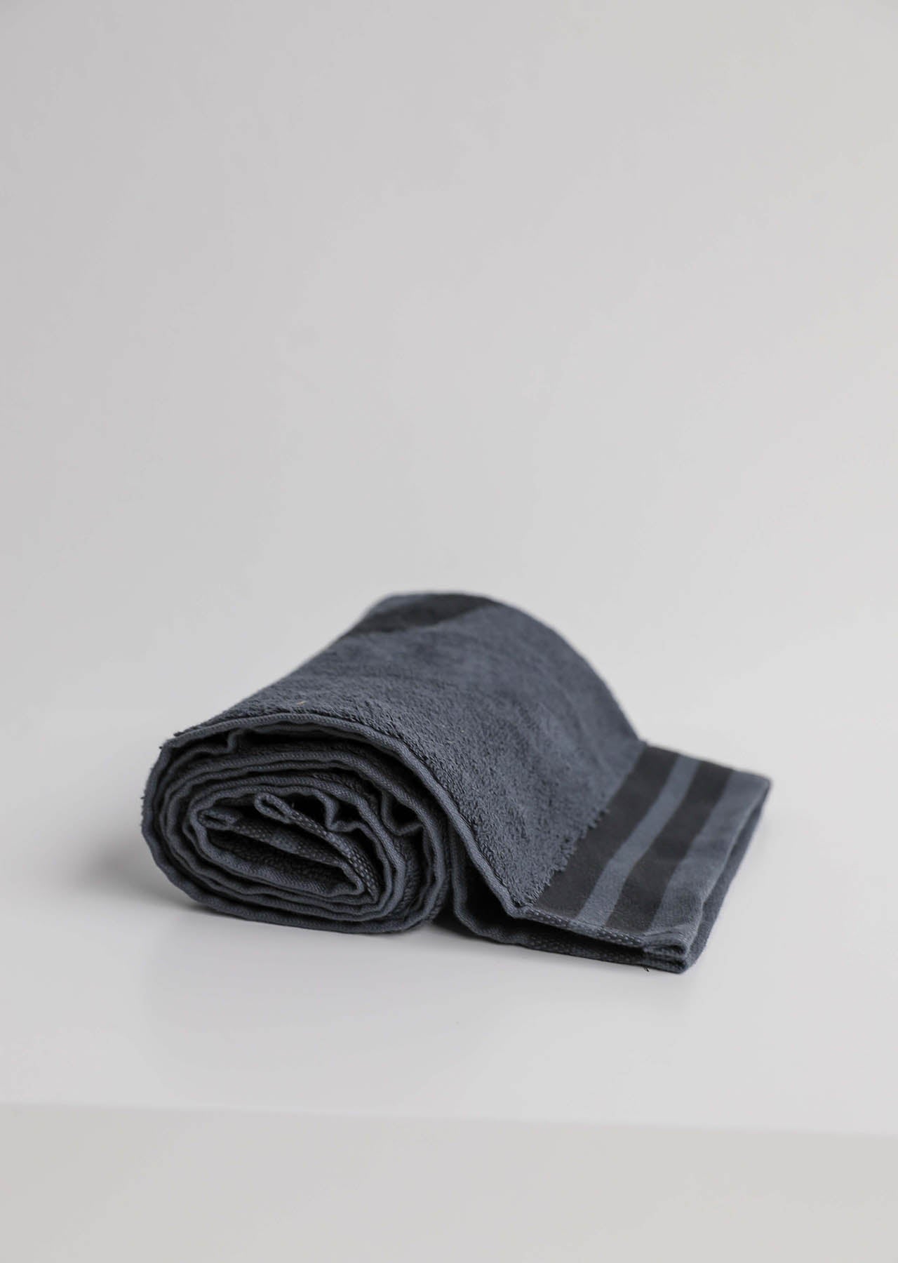 Lorna Jane Icon Sweat Towel - Titanium