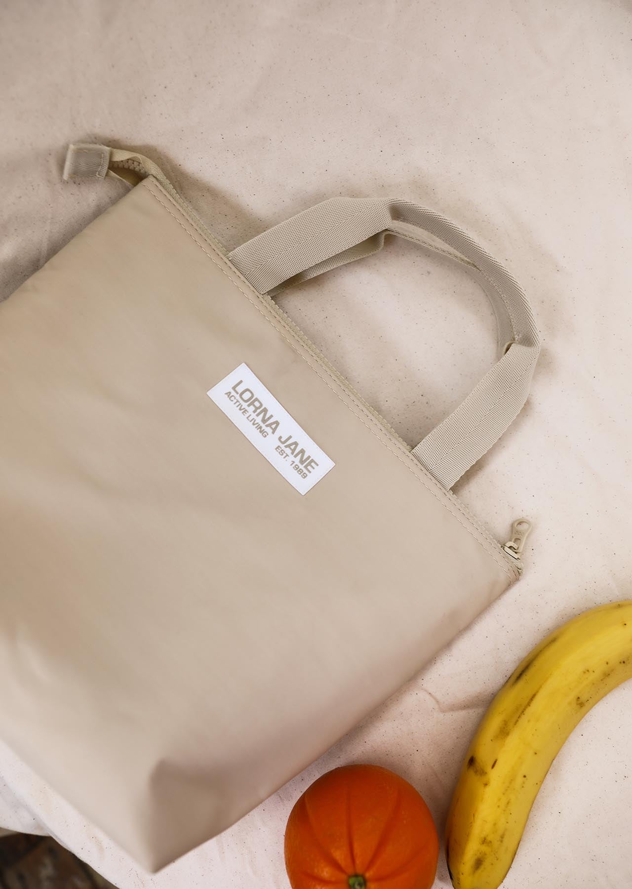 Lorna Jane Go To Insulated Lunch Tote - Neutral