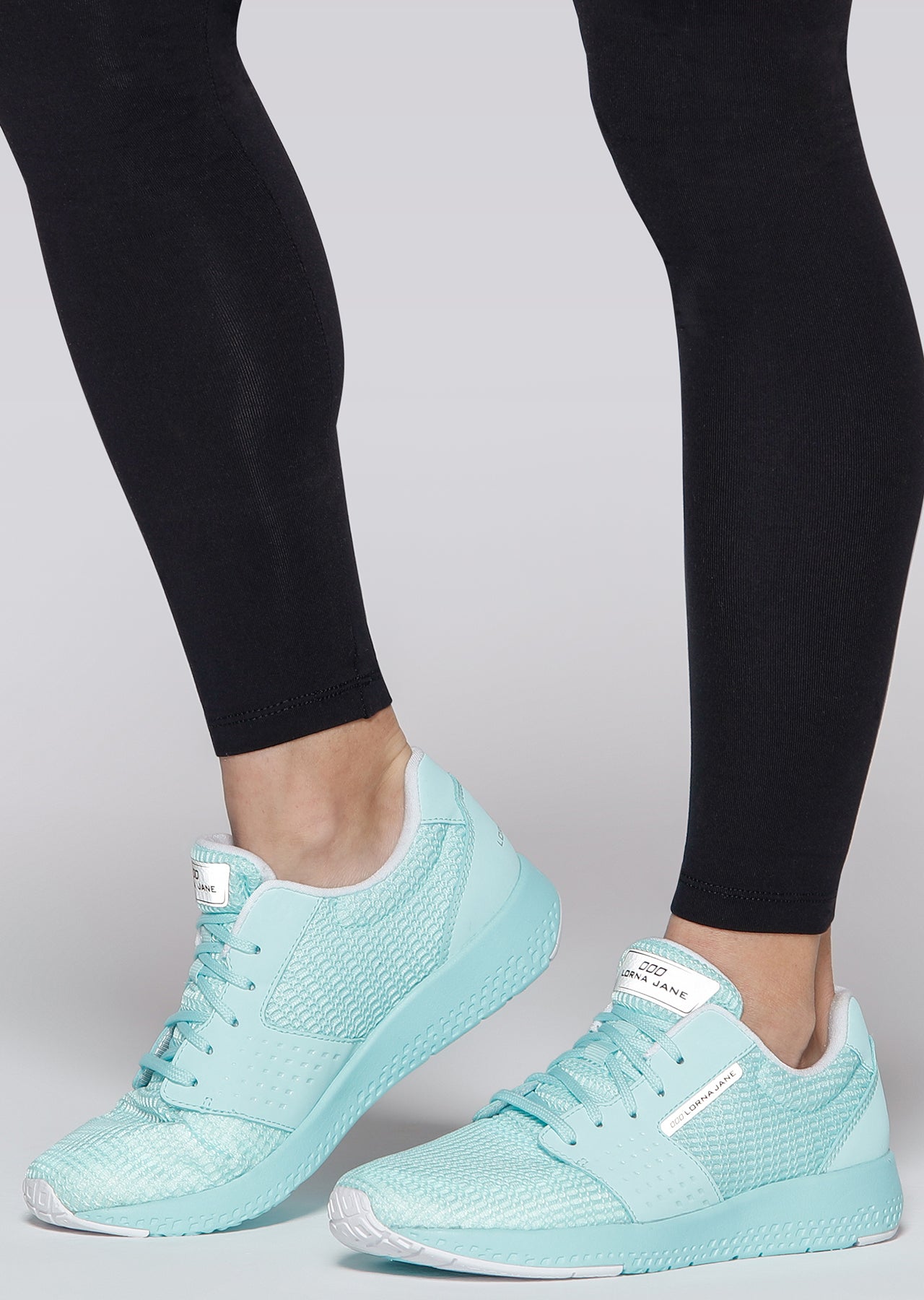 Lorna Jane Elevate Primo 1.8 - Heavenly