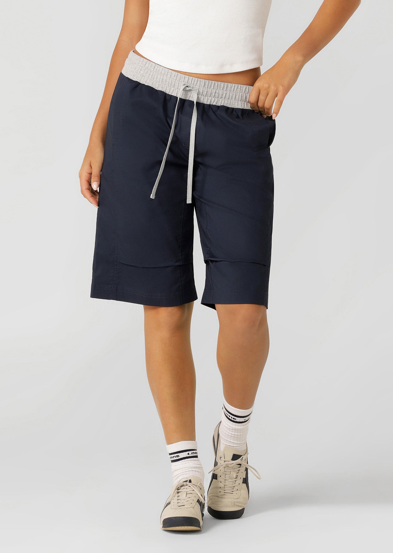 Lorna Jane Flashdance 3/4 Shorts - Platinum Navy