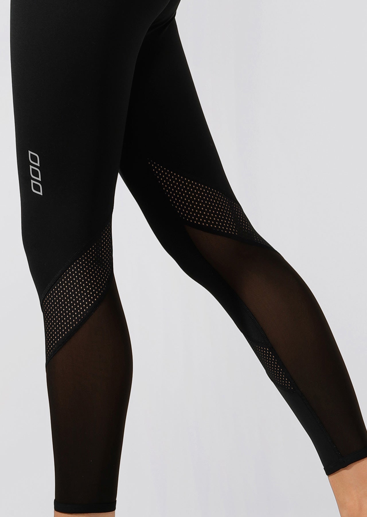 Lorna Jane Centric Active Core Ankle Biter Tight - Black
