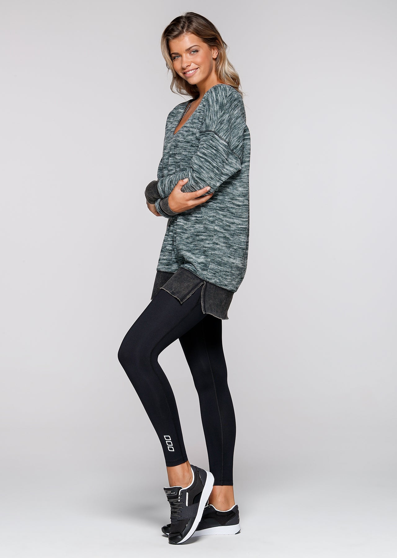 Lorna Jane Delphine Oversized Sweat - Black Marl