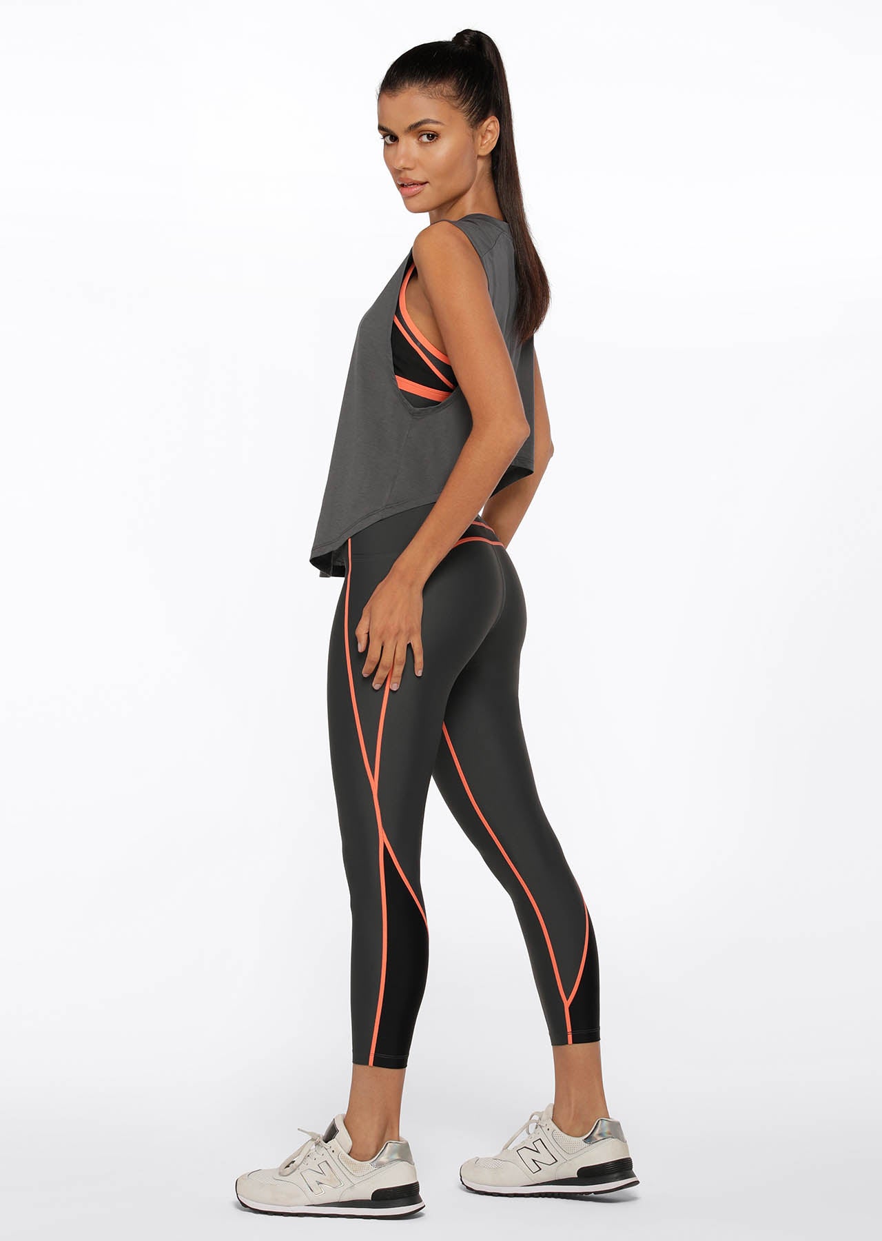 Lorna Jane Energize Cropped Active Tank - Titanium