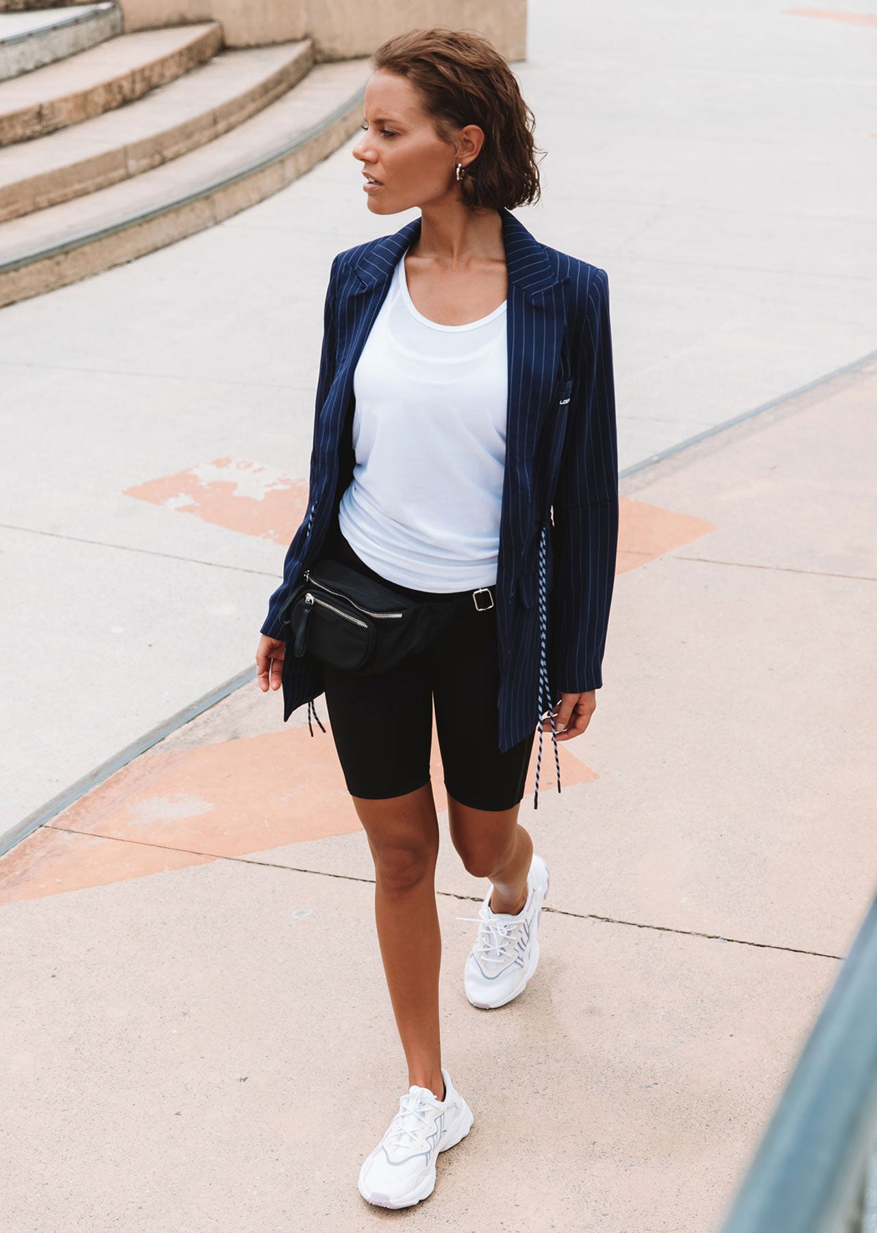 Lorna Jane It Girl Boyfriend Blazer - French Navy/White