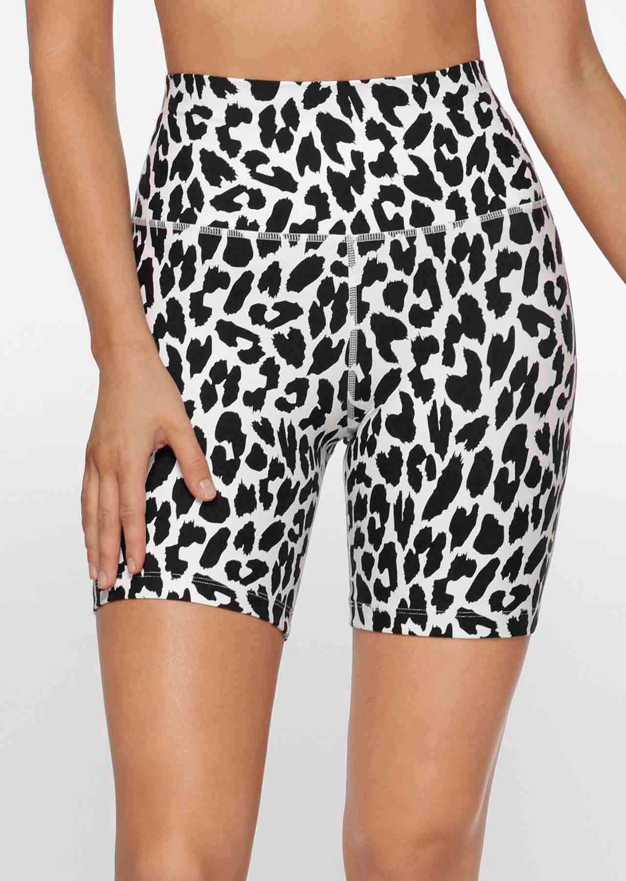 Lorna Jane Lynx Bike Shorts - Lynx Print