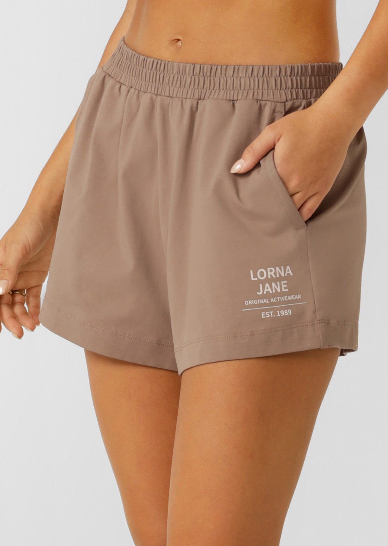 Lorna Jane Weekender Walk Short - Bone