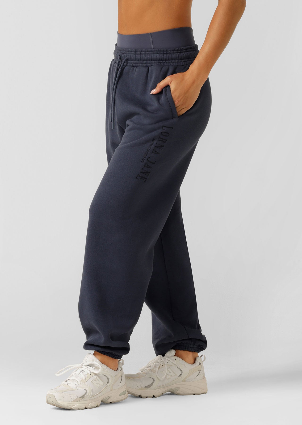 Lorna Jane Lounge Fleece Trackpants - Ash Blue