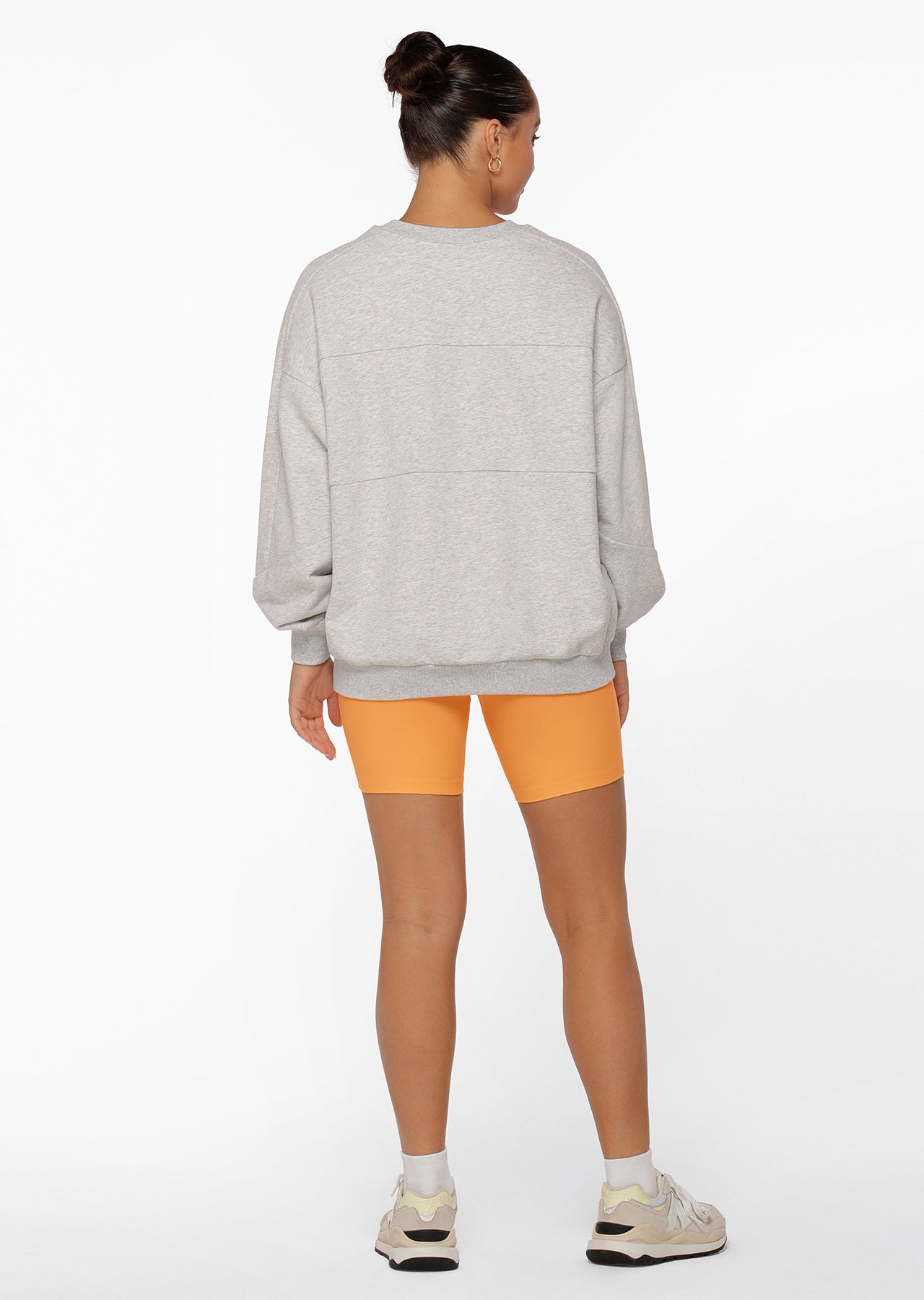 Lorna Jane 90S Oversized Sweat - Light Grey Marl