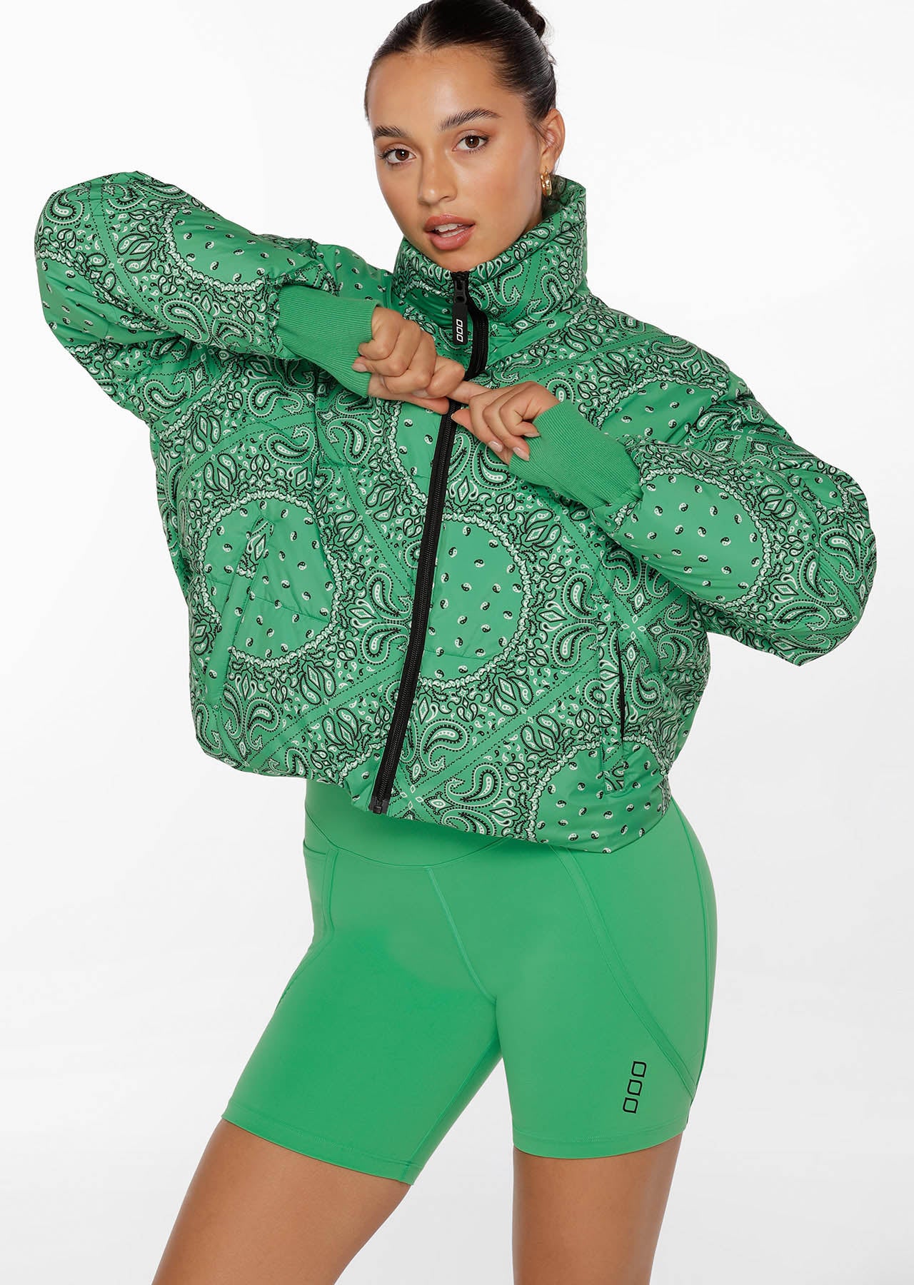 Lorna Jane Weightless Bandana Puffer Jacket - Mojito Bandana Print