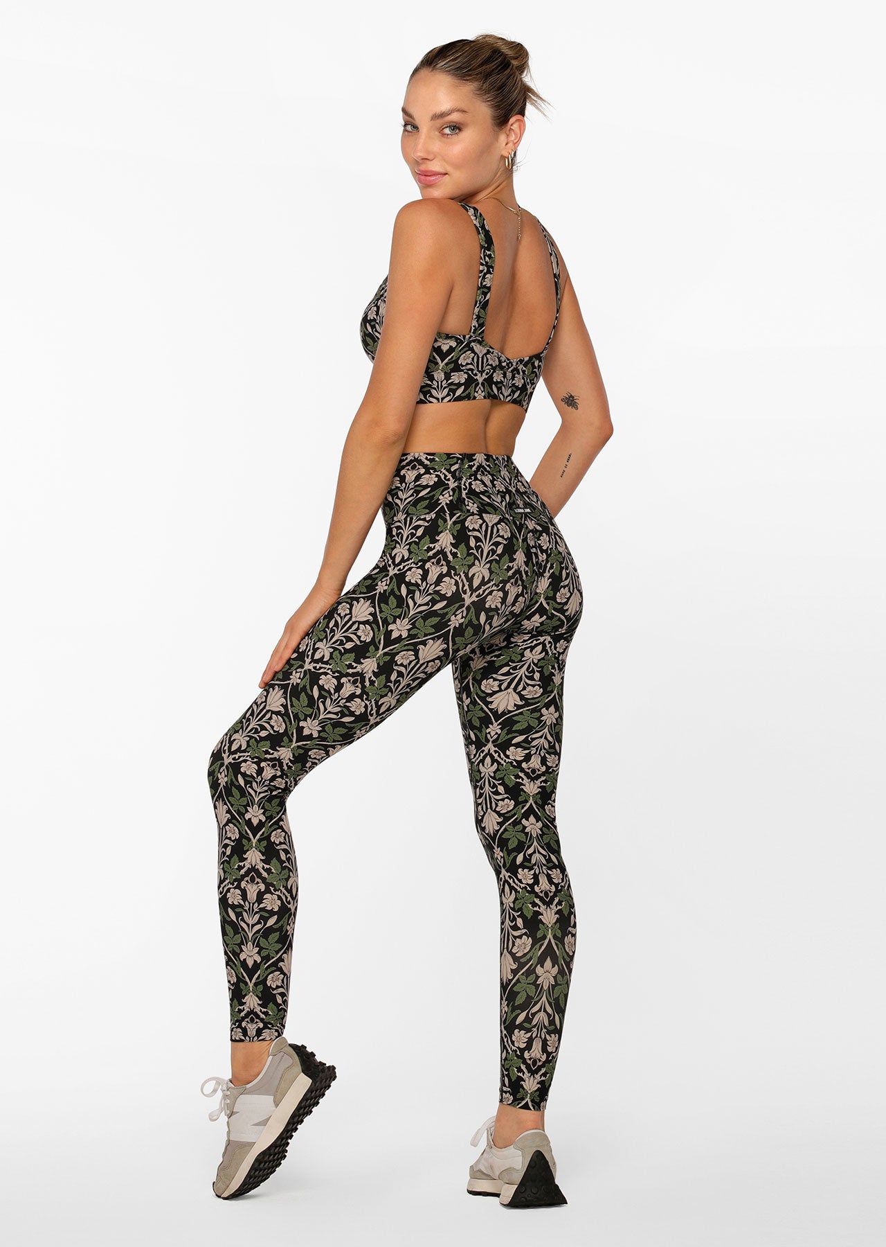 Lorna Jane Botanical Pocket Full Length Leggings - Collegiate Floral Print