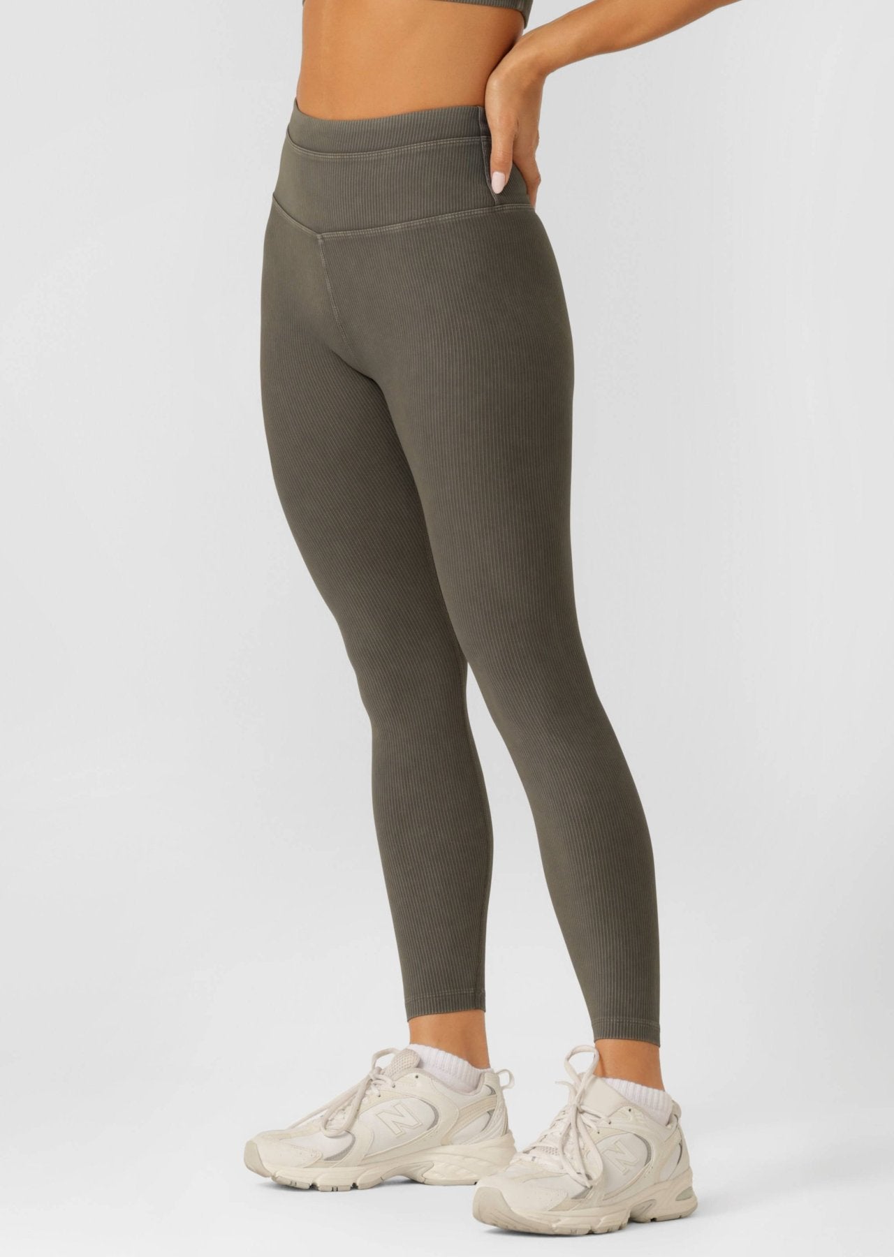 Lorna Jane Perform Washed Rib Ankle Biter Leggings - Washed Khaki Haze