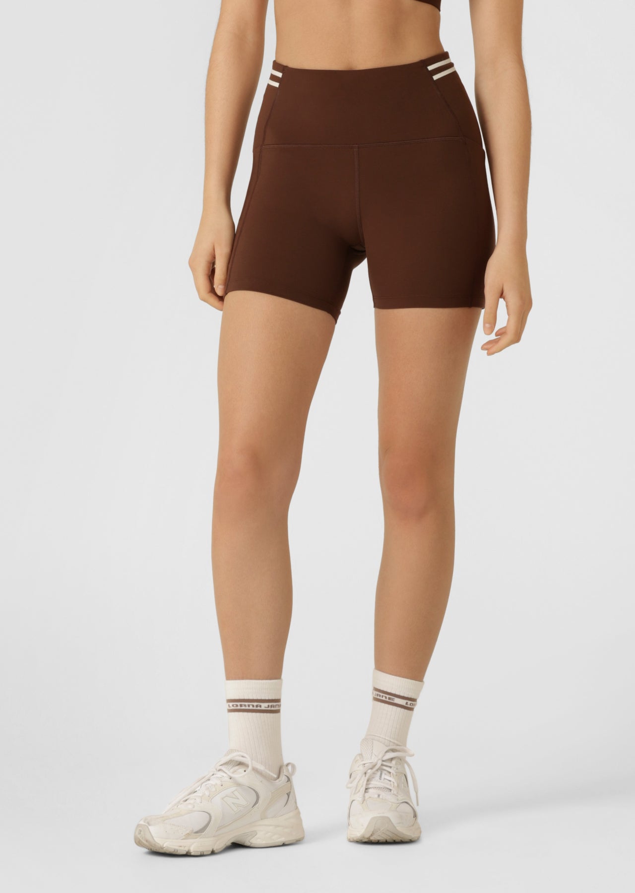 Lorna Jane Stash It All 3 Pocket 14cm Bike Shorts - Espresso