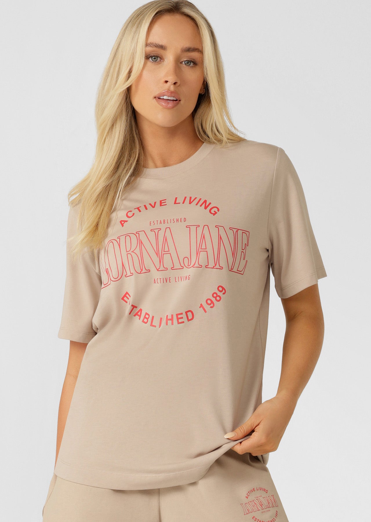 Lorna Jane Ultimate Weekender Relaxed T-Shirt - Latte