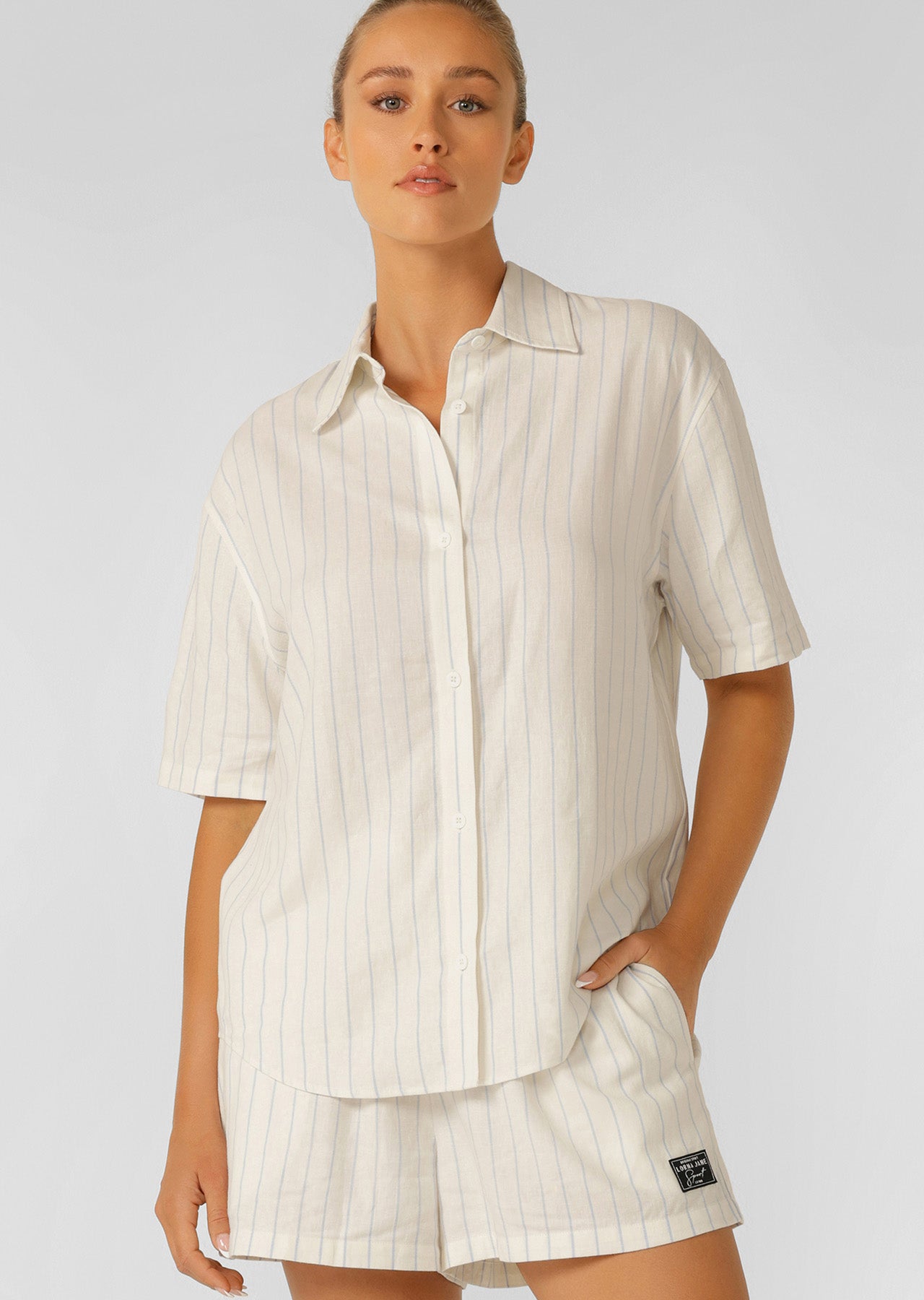 Lorna Jane Preset Stripe Linen Short Sleeve Shirt - Oxford Blue Stripe