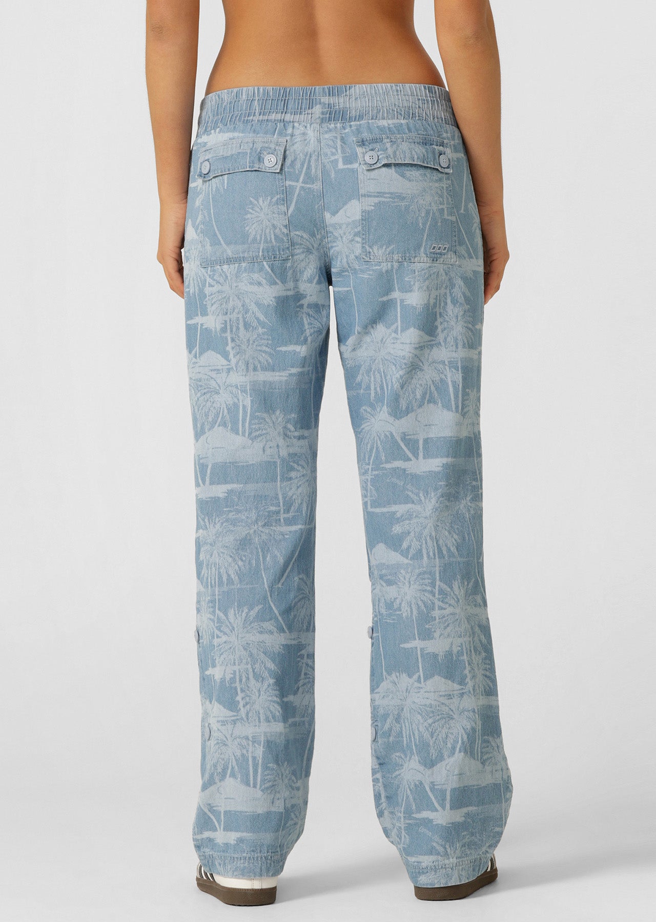 Lorna Jane Aloha Denim Flashdance Pant - Aloha Blues Print