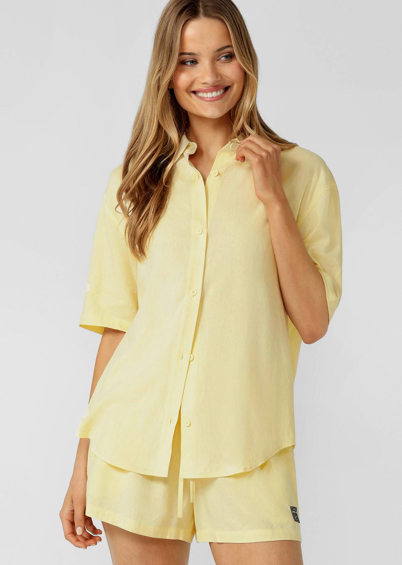 Lorna Jane Preset Linen Short Sleeve Shirt - Lemon Cream