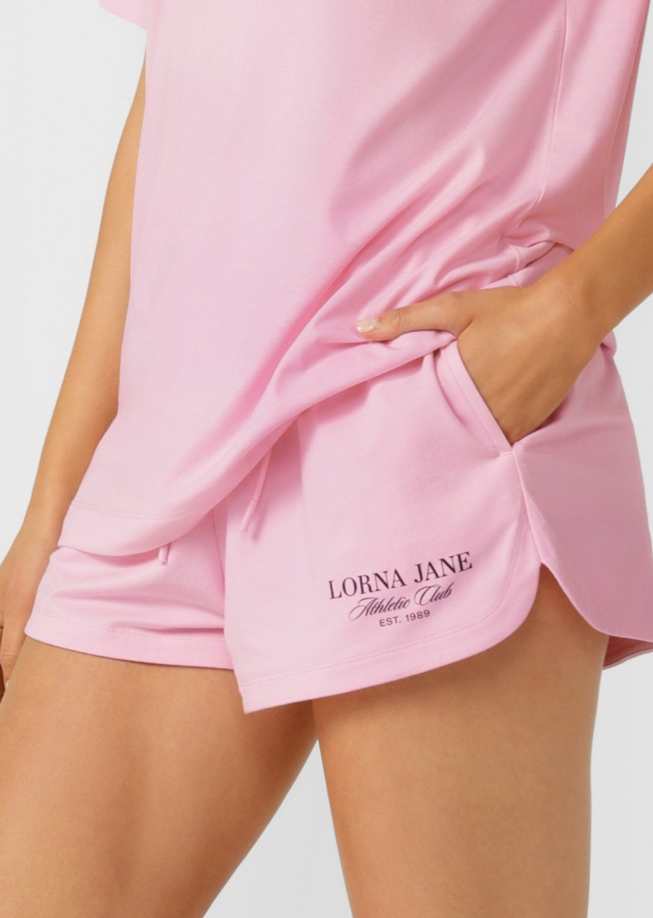 Lorna Jane Heritage Athletic Club Relaxed Shorts - Sweet Pink