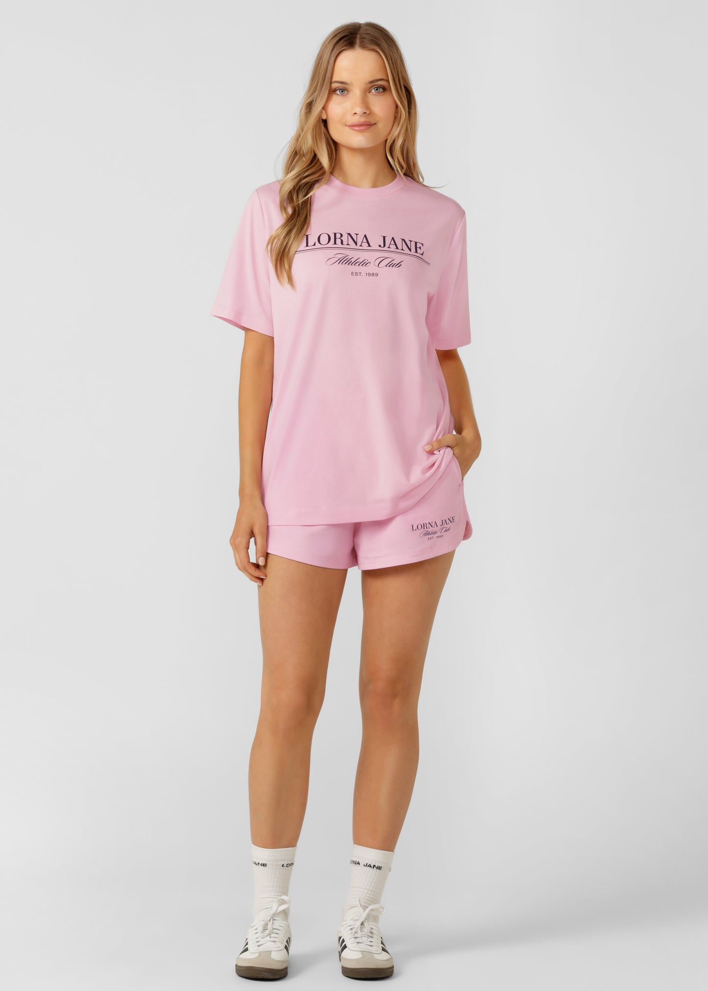 Lorna Jane Heritage Athletic Club Relaxed Shorts - Sweet Pink