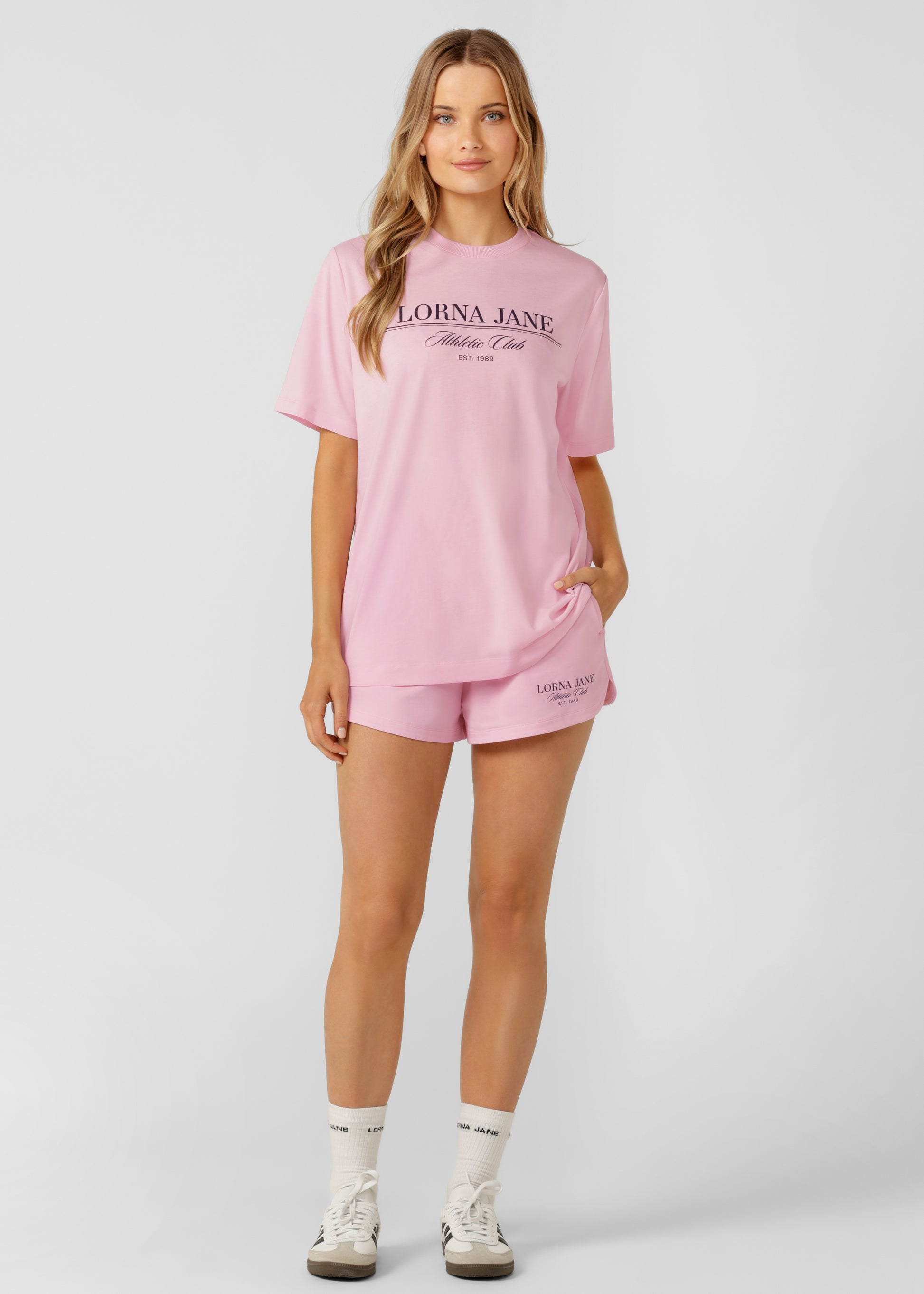 Lorna Jane Heritage Athletic Club Relaxed Shorts - Sweet Pink