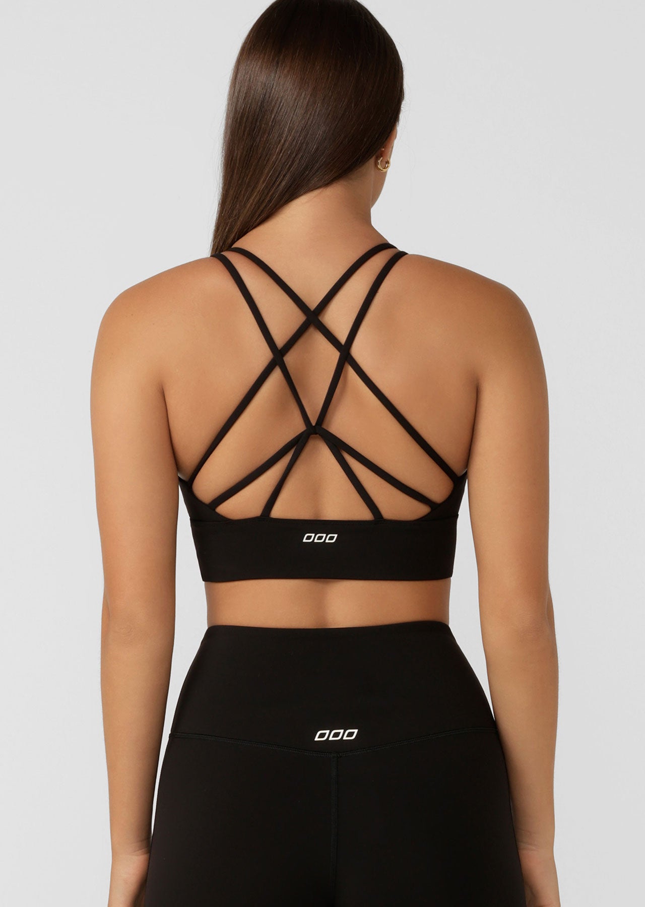 Lorna Jane Lotus Longline Sports Bra - Black