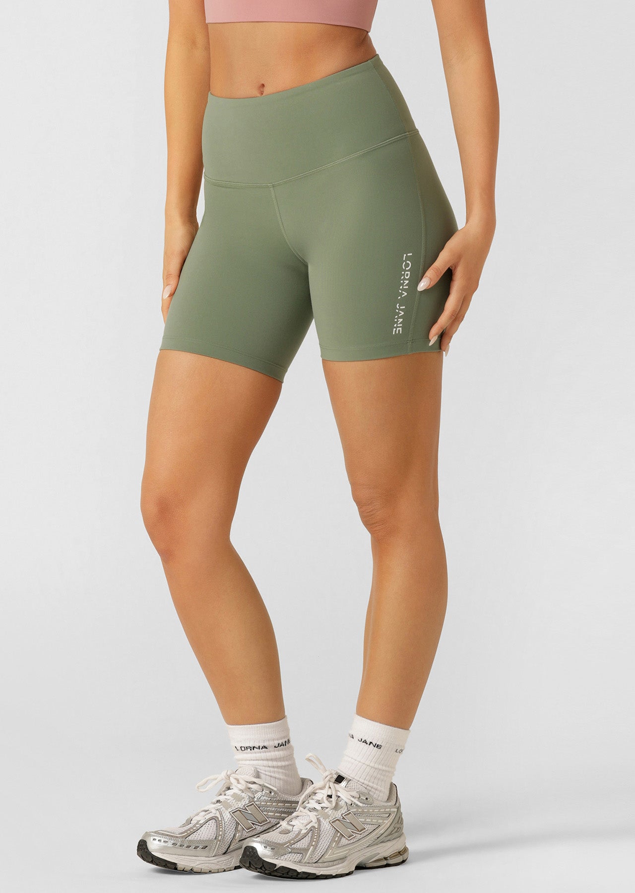 Lorna Jane Lotus No Chafe Phone Pocket 16cm Bike Shorts - Light Khaki