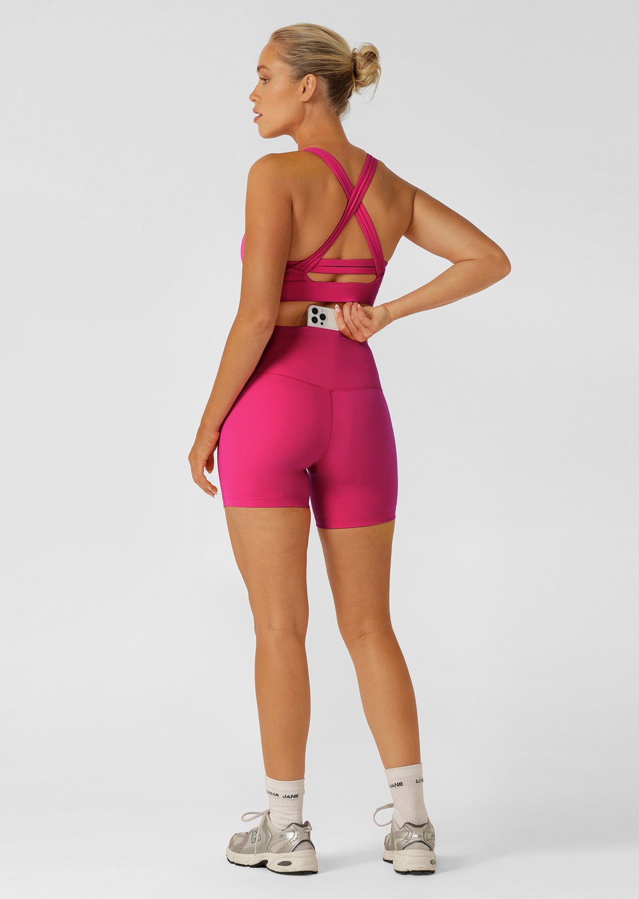 Lorna Jane Lotus No Chafe Phone Pocket 14cm Bike Shorts - Vivid Pink