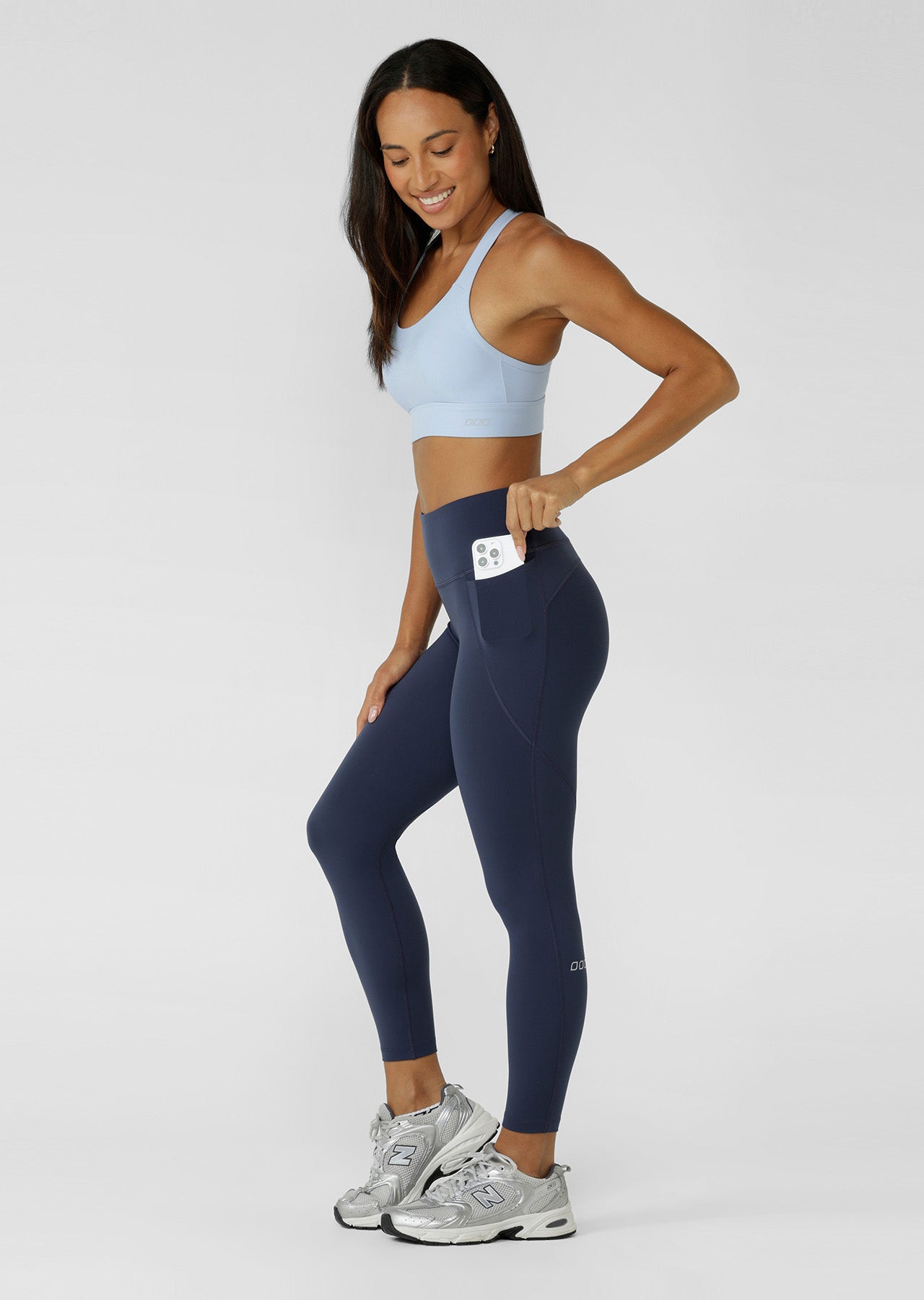 Lorna Jane Amy No Chafe Phone Pocket Ankle Biter Leggings - Platinum Navy