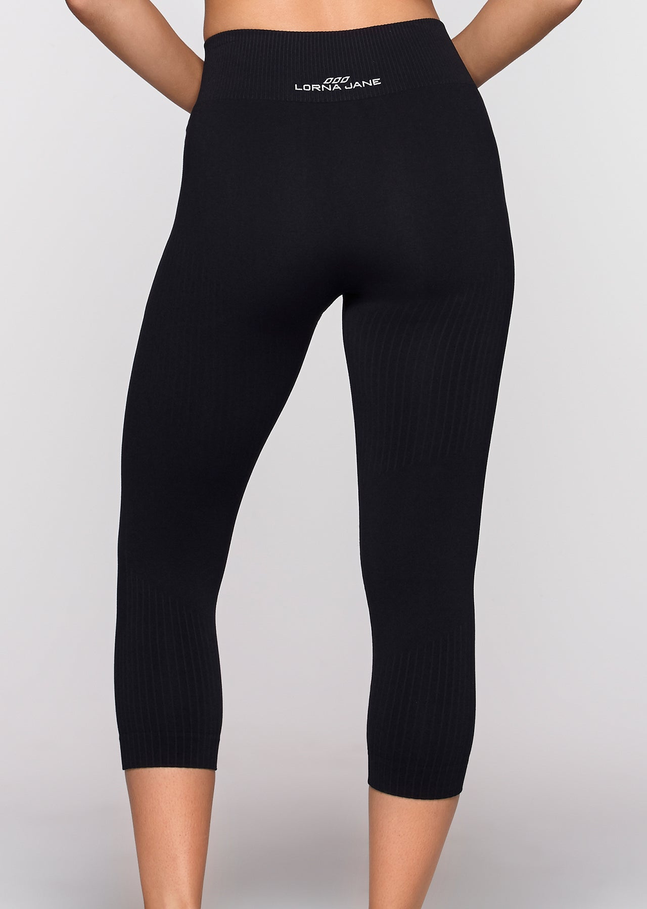 Lorna Jane Adore Seamless 7/8 Tight - Black