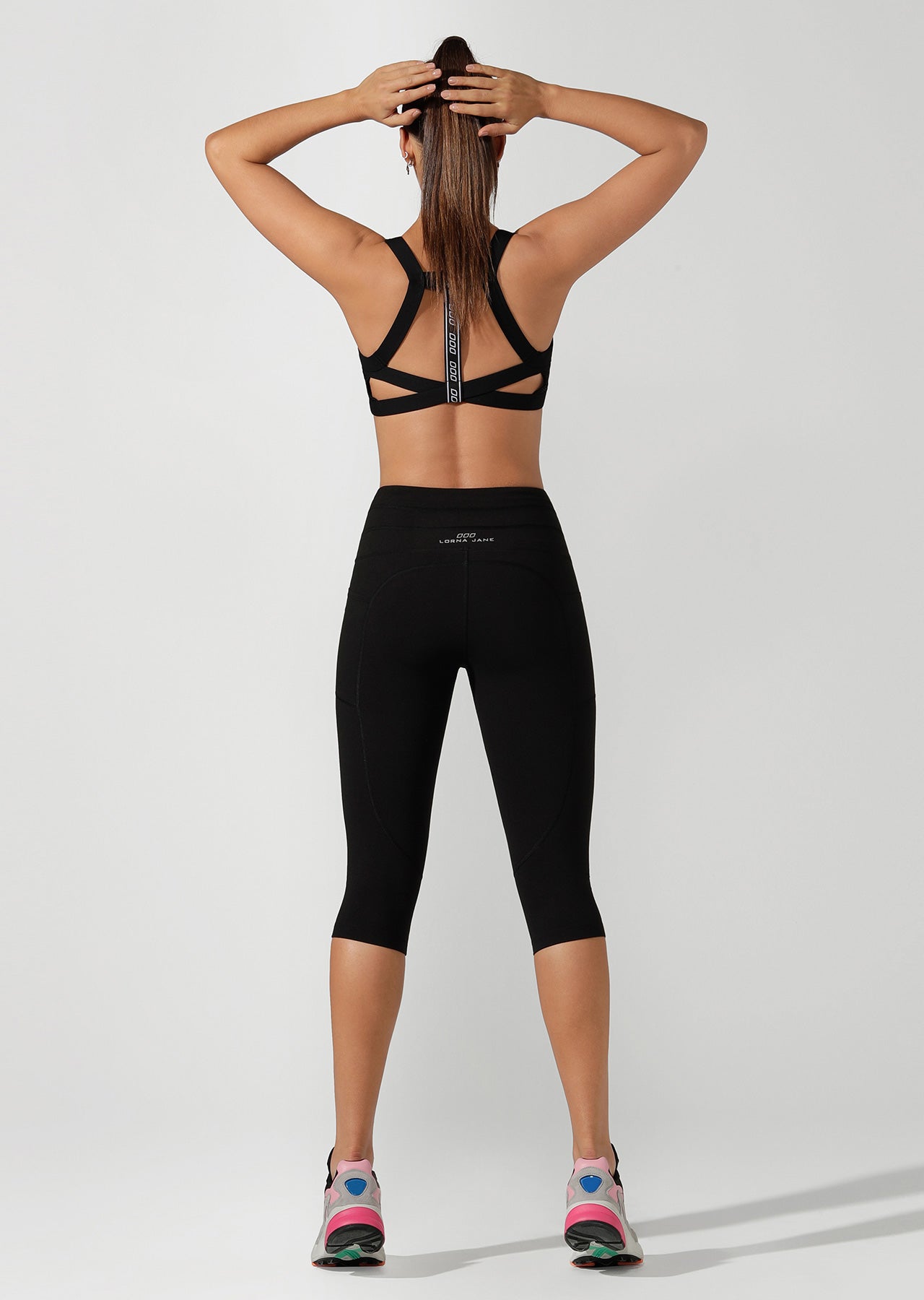 Lorna Jane All Day Booty Support 3/4 Tight - Black