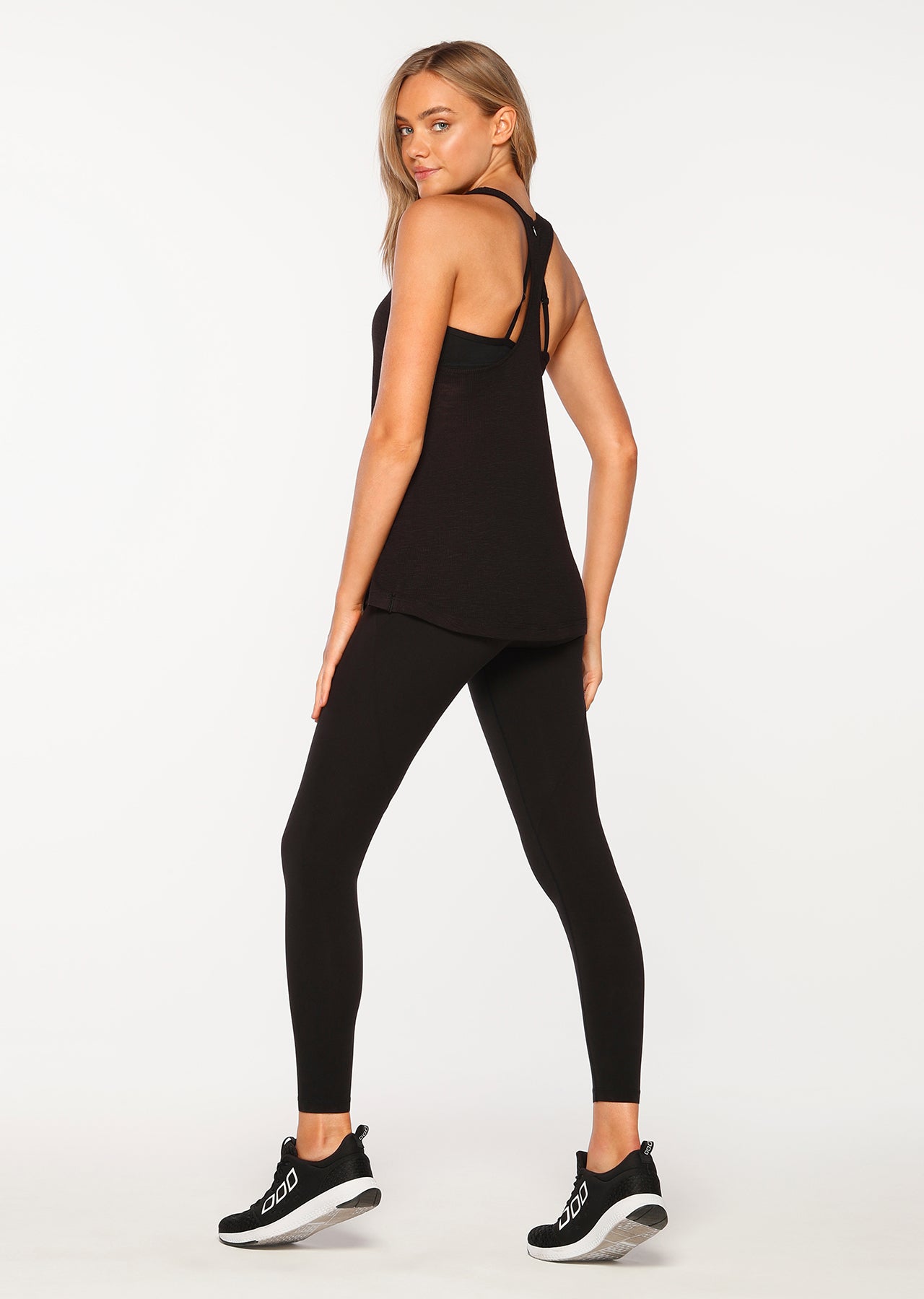 Lorna Jane All Round Comfort Tank - Black