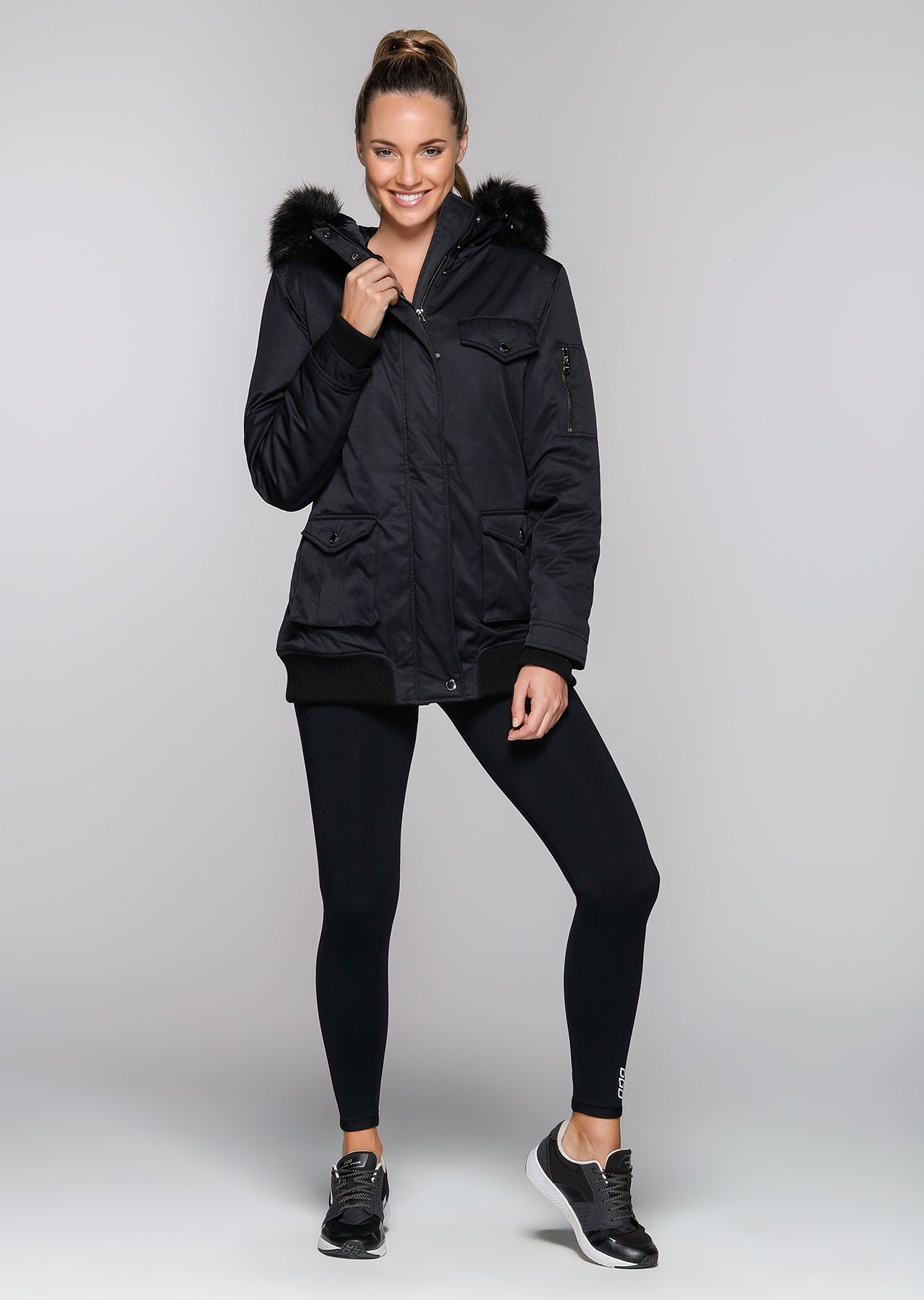 Lorna Jane All Rounder Anorak - Black