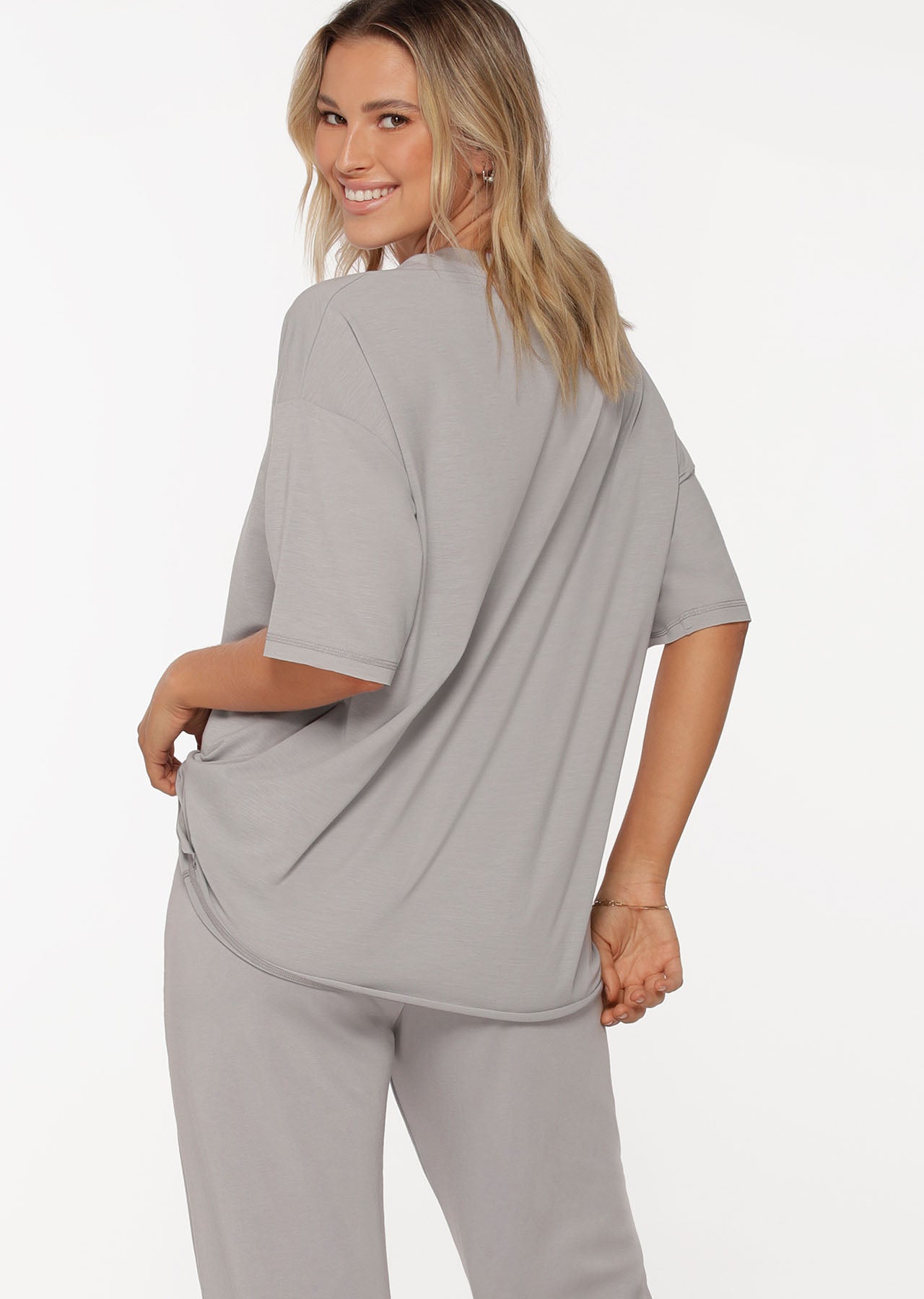 Lorna Jane All Rounder Oversized Active Tee - Concrete Grey