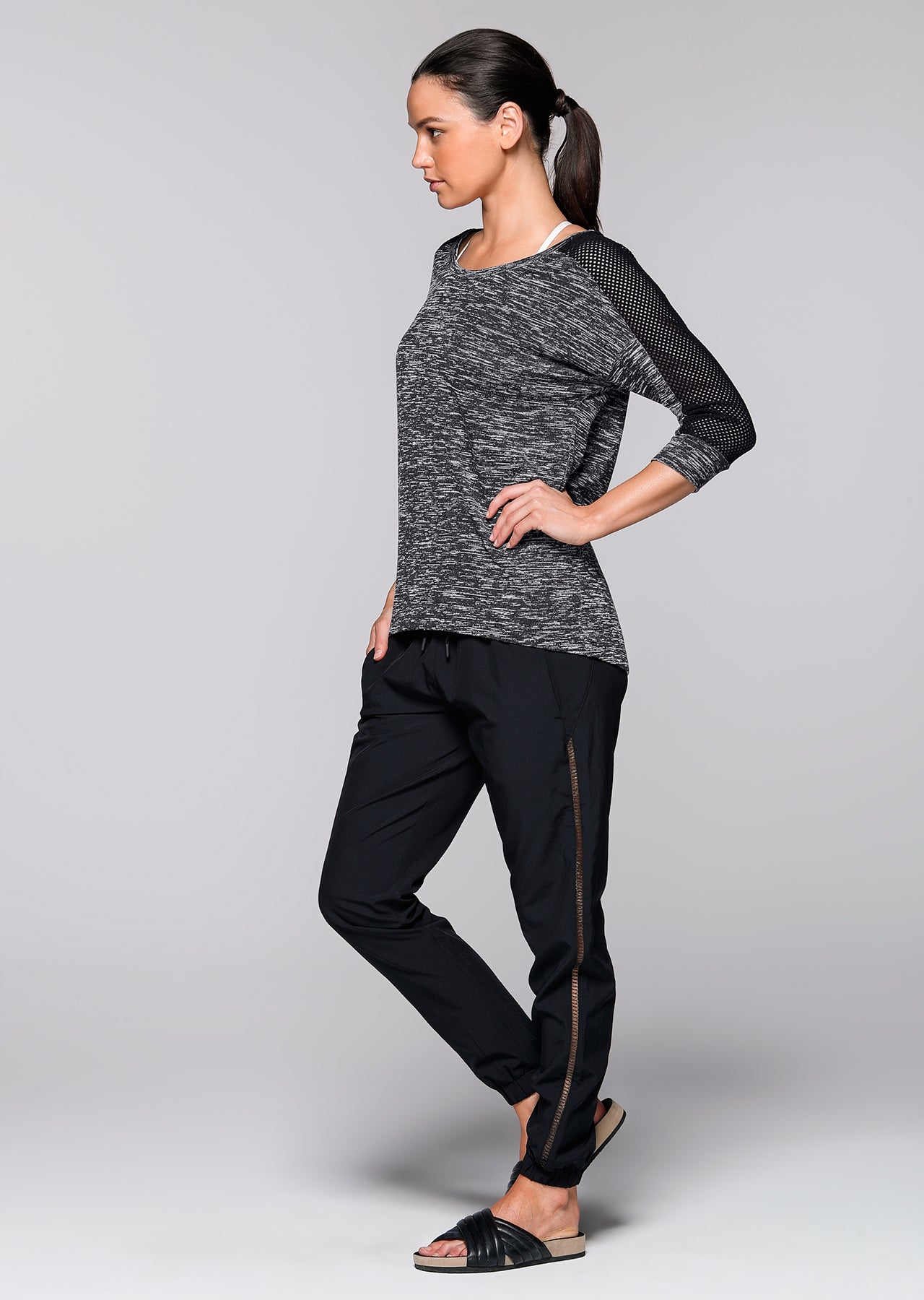 Lorna Jane Ananda 3/4 Slv Top - Black Marl