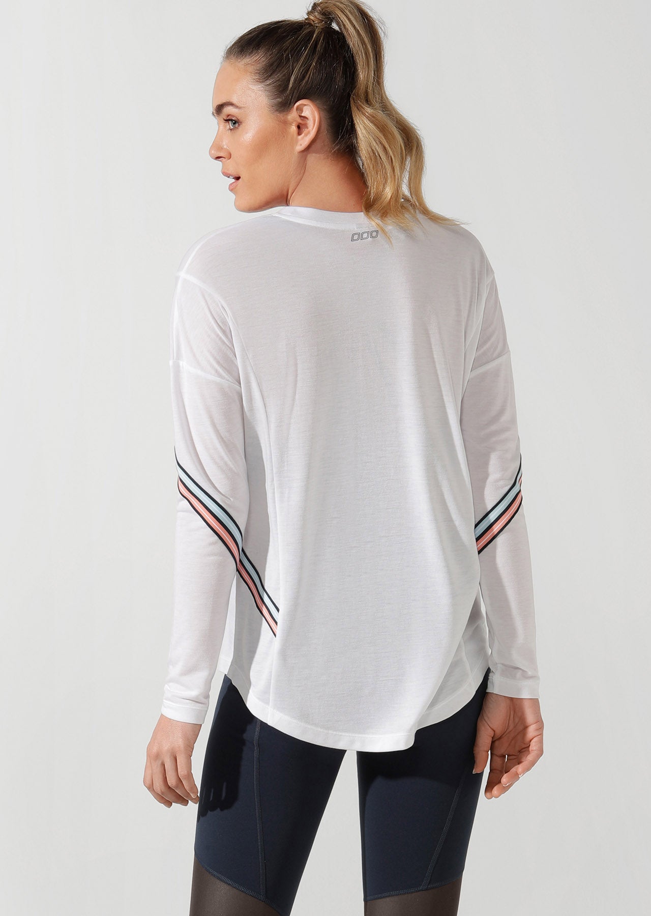 Lorna Jane Athleisure Long Sleeve Top - White