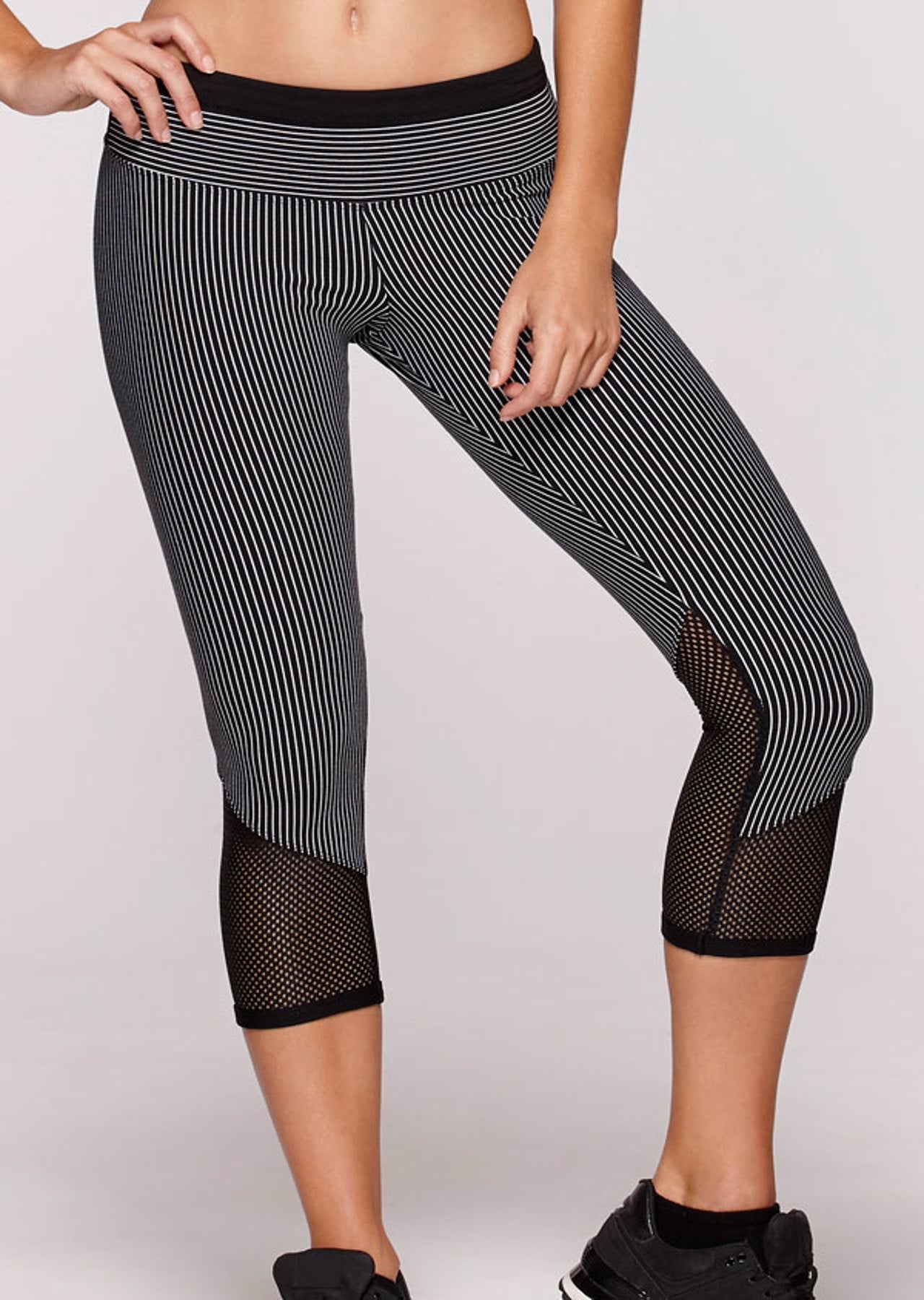 Lorna Jane Bambini 7/8 Tight - Black/White Stripe