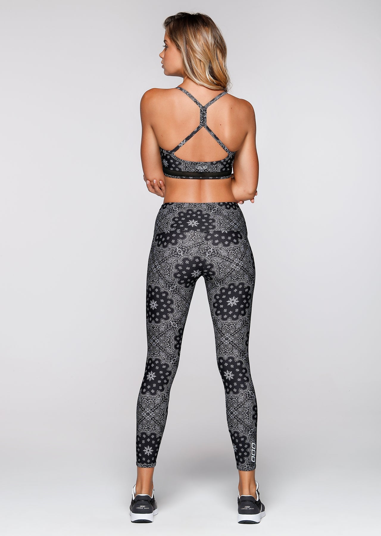 Lorna Jane Bandanna Babe Core F/L tight - Bandanna Print