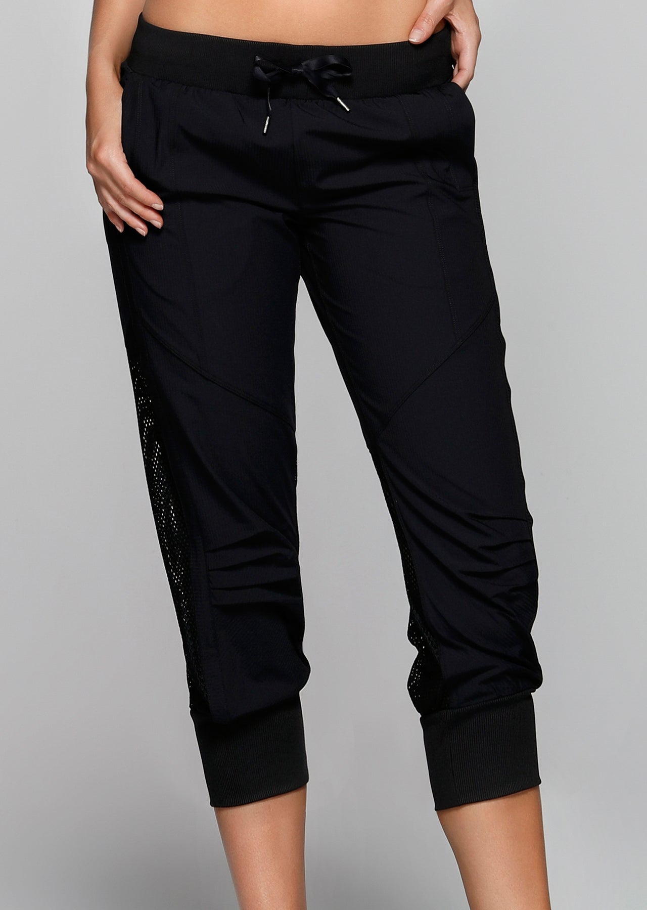 Lorna Jane Barre Active 3/4 Pant - Black