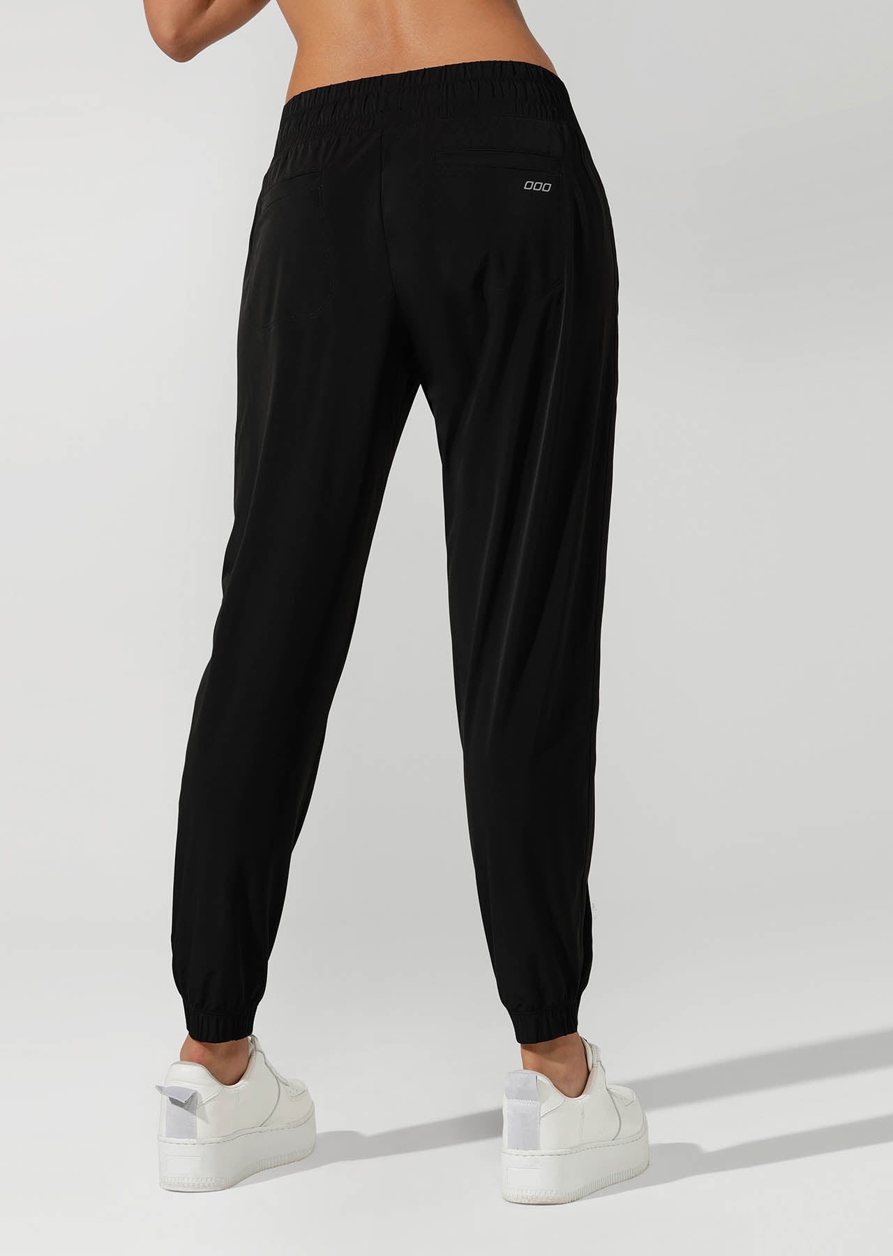 Lorna Jane Barre Ankle Biter Active Pant - Black