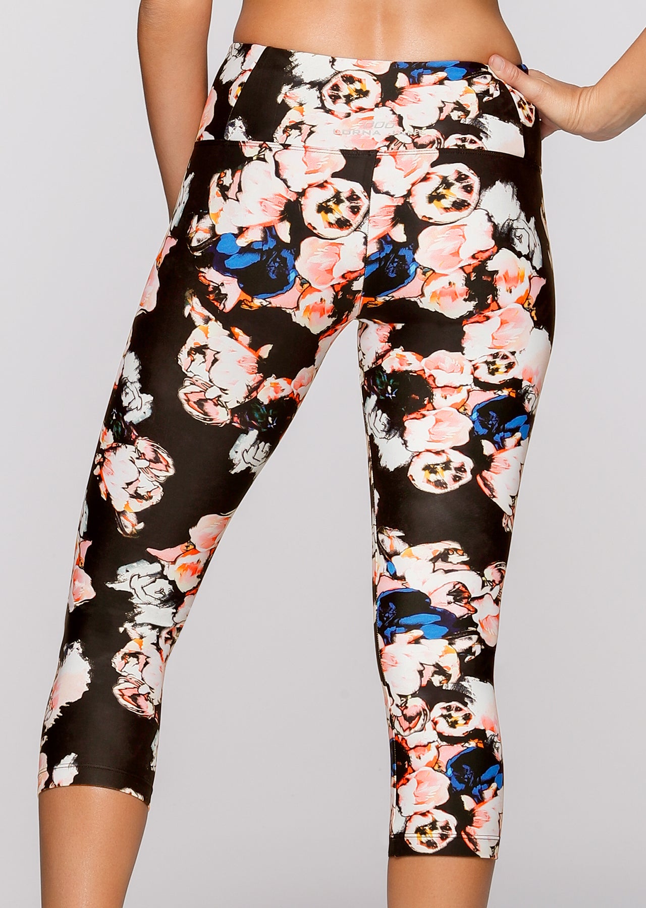 Lorna Jane Blossom Active Core 7/8 Tight - Gothic Blossom Print