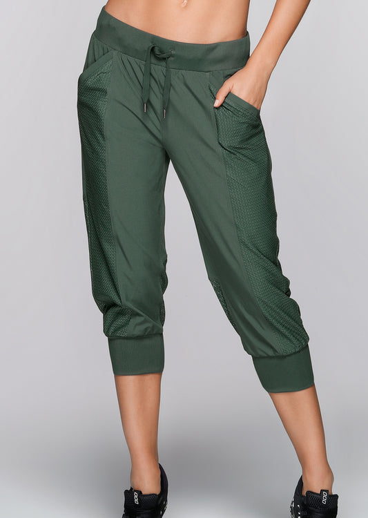 Lorna Jane Clover Active 3/4 Pants - Military