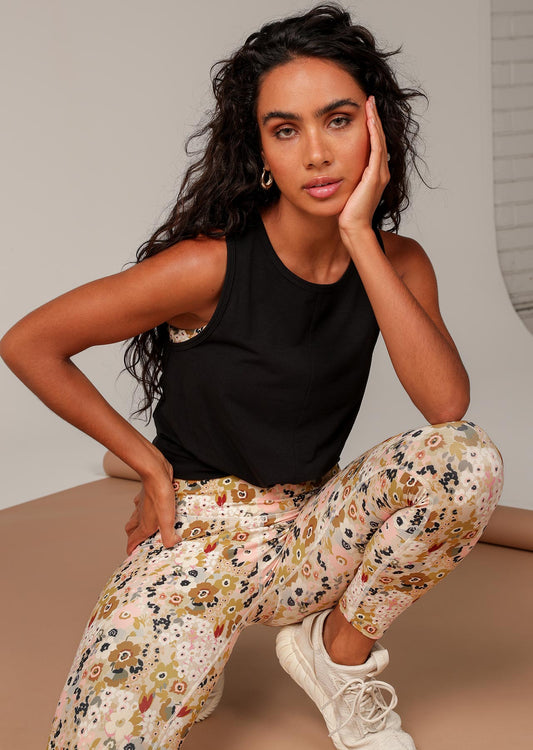 Lorna Jane Flawless Cropped Active Tank - Black