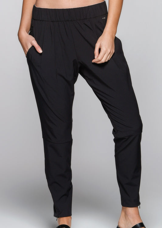 Lorna Jane Jetsetter Active Stretch Pants - Black