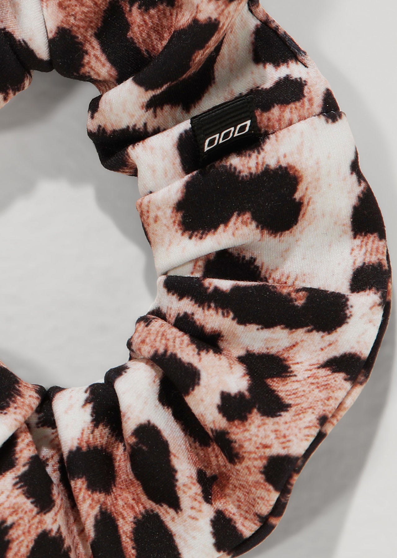 Lorna Jane LJ Active Scrunchie - Panthera Print