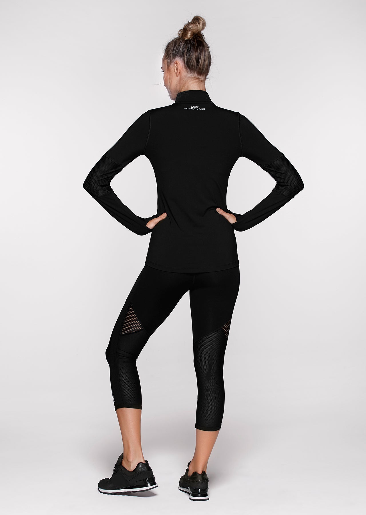 Lorna Jane Victory Excel Zip Through - Black