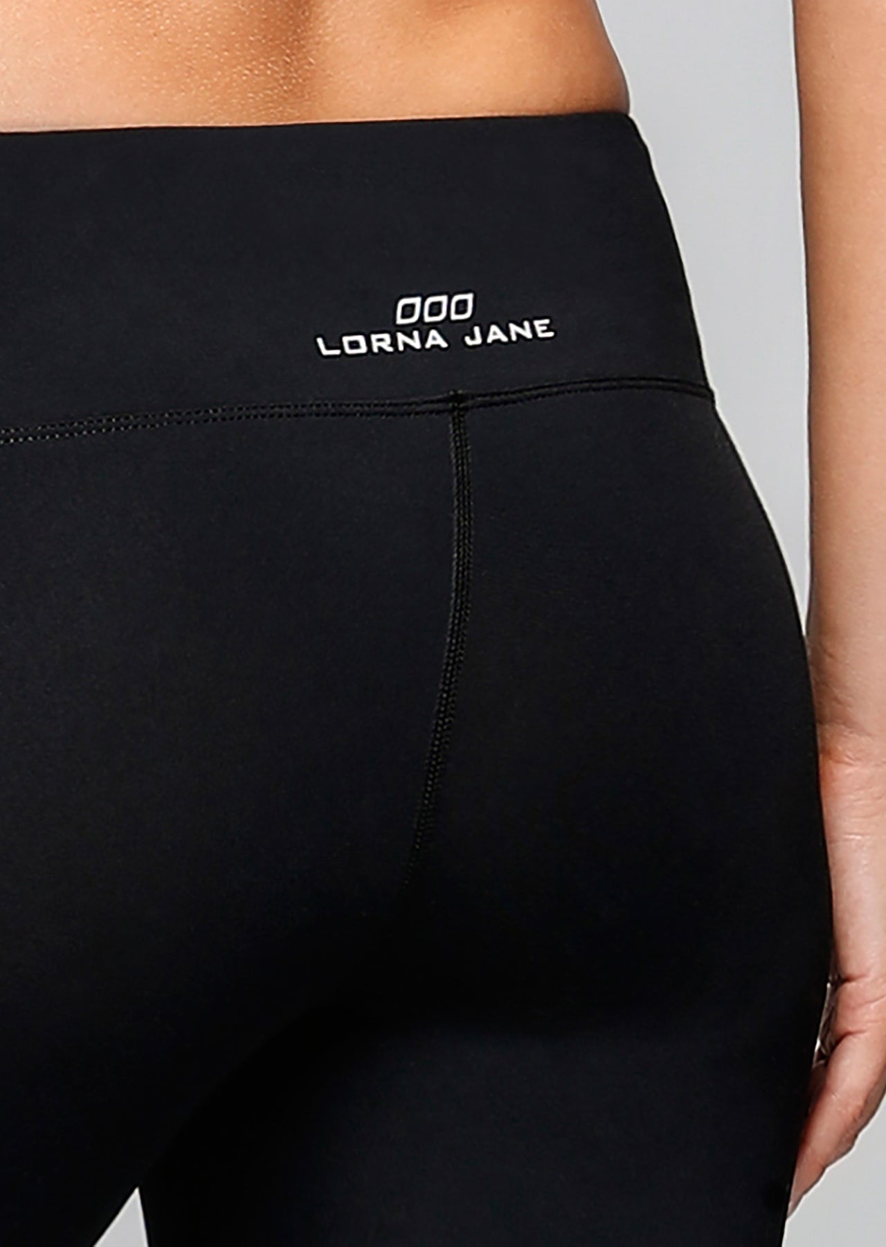 Lorna Jane Vivacious Core 3/4 Tight - Black