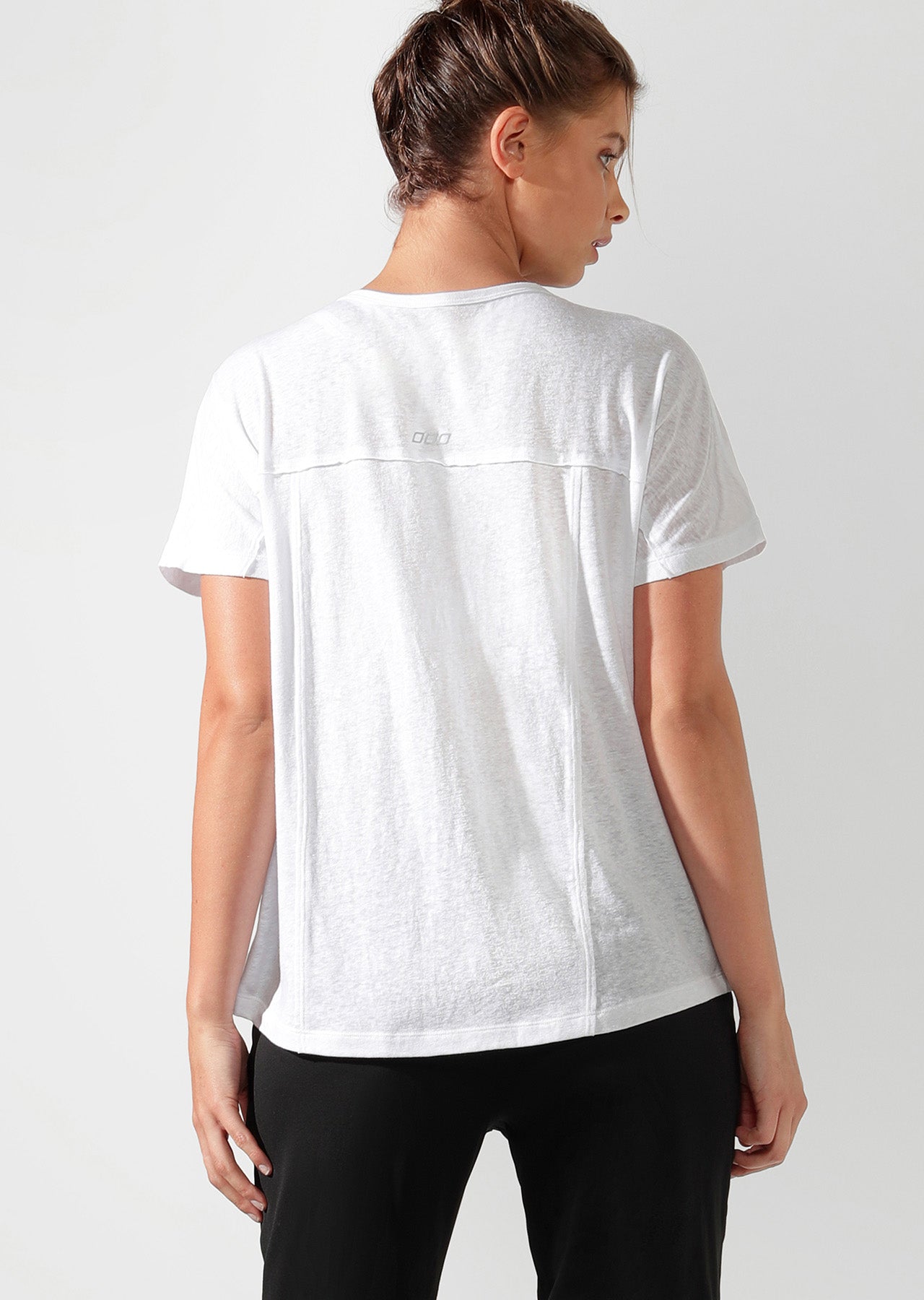 Lorna Jane Weekend Infrared Tee - White