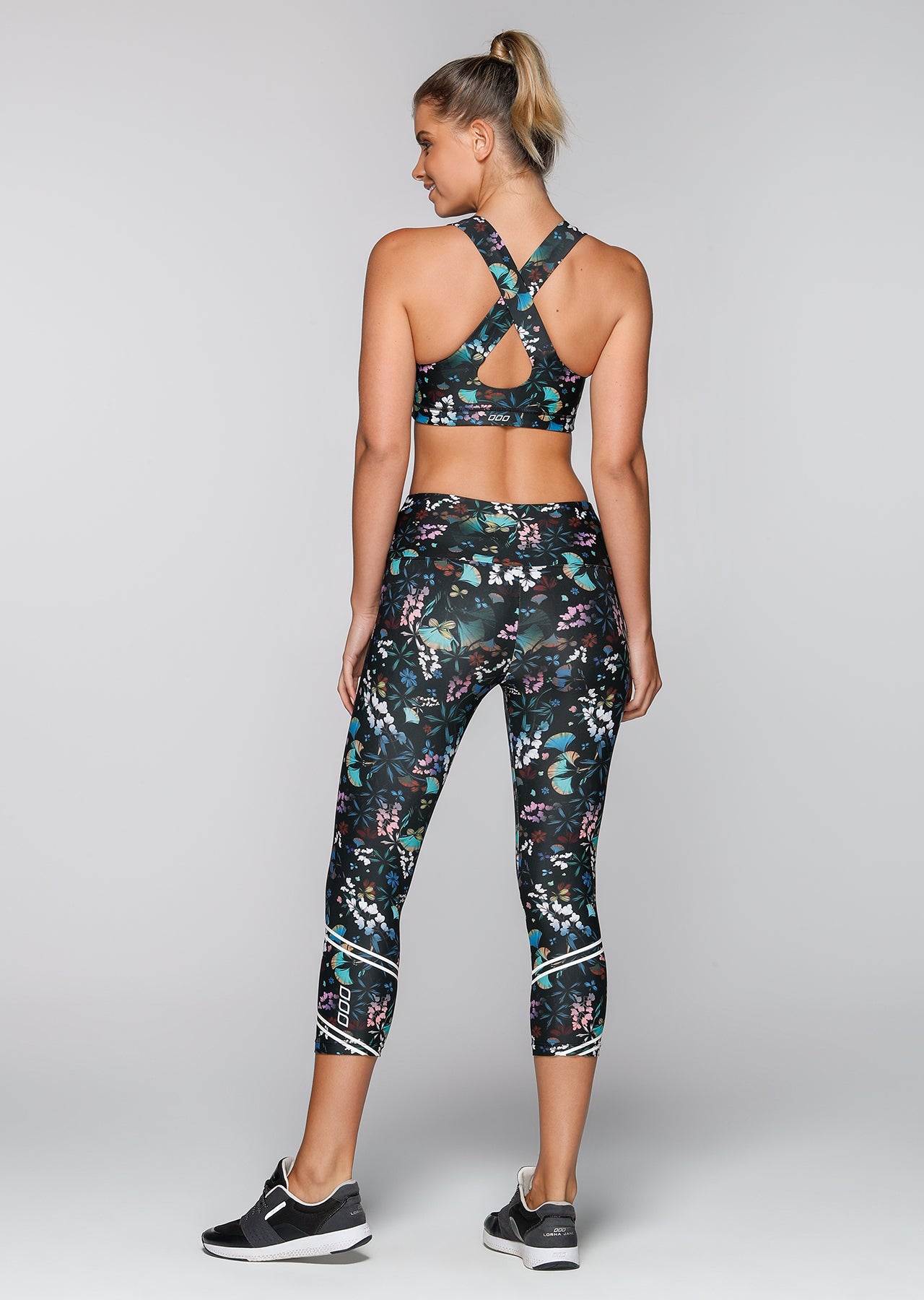 Lorna Jane Wild Botanical Sports Bra - Wild Botanical Print