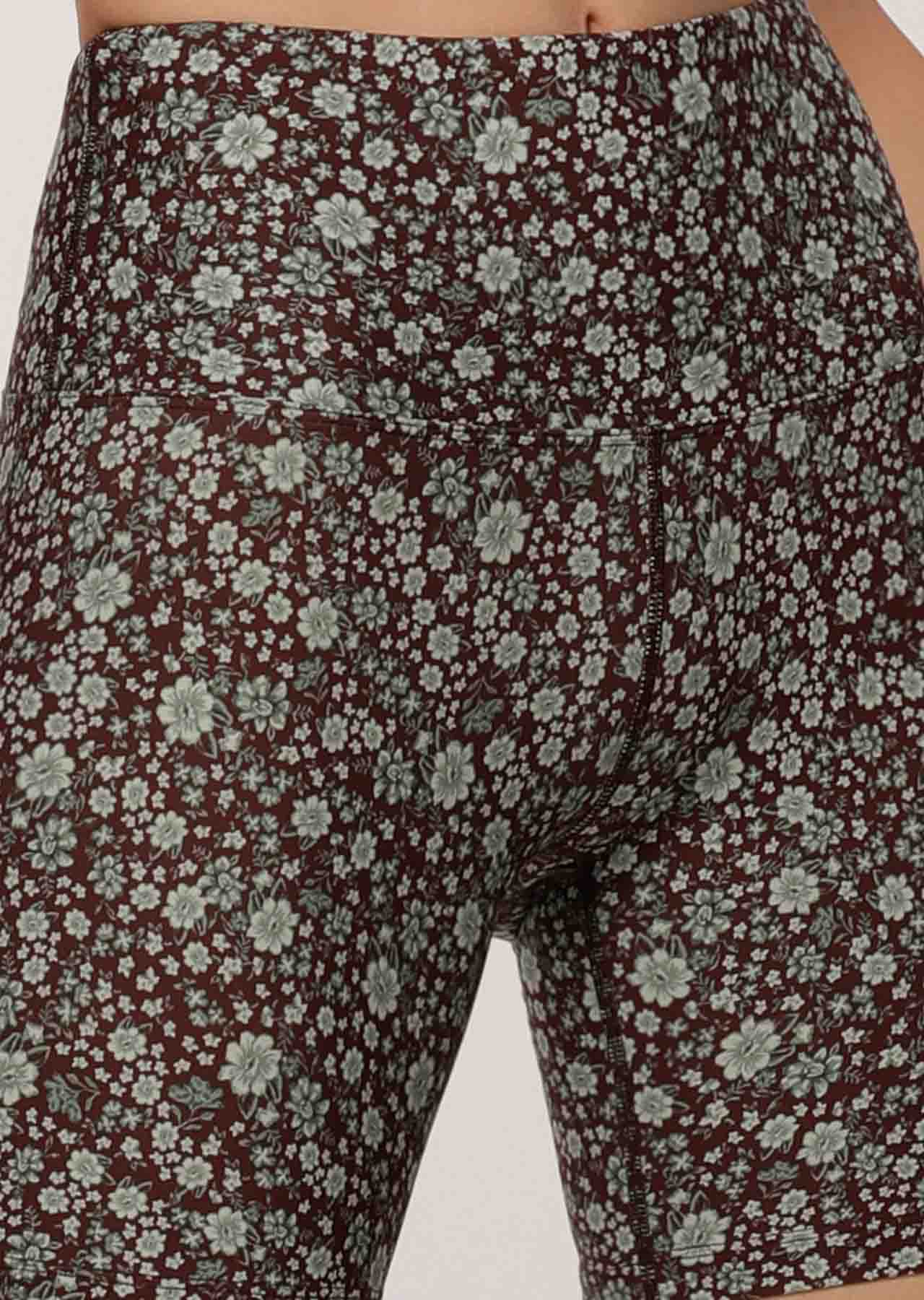 Lorna Jane Wild Ditsy Short Tight - Wild Ditsy Print