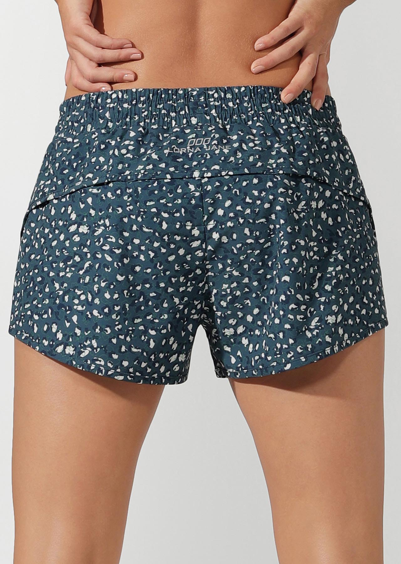 Lorna Jane Wild Run Short - Wild Print